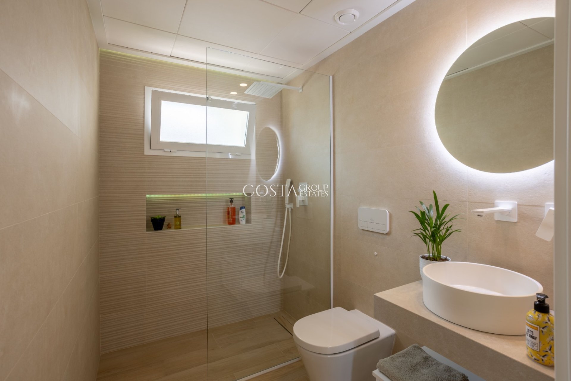 Resale - Apartments -
Orihuela Costa - Villamartín