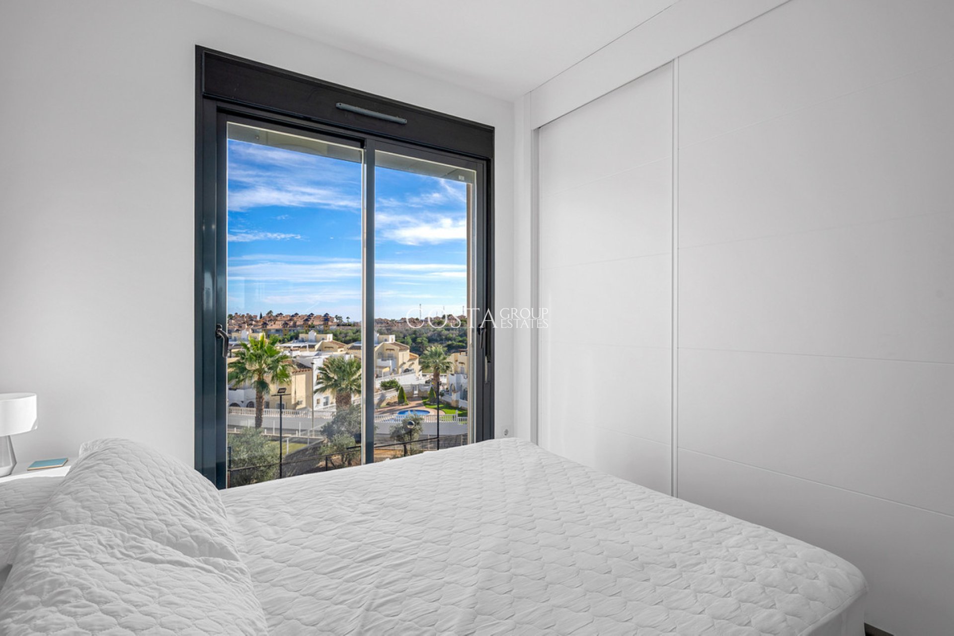 Resale - Apartments -
Orihuela Costa - Villamartin