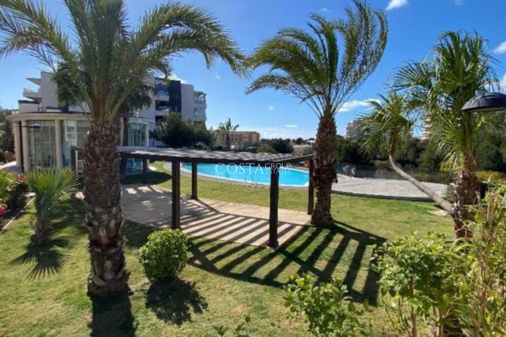 Resale - Apartments -
Orihuela Costa - Villamartin