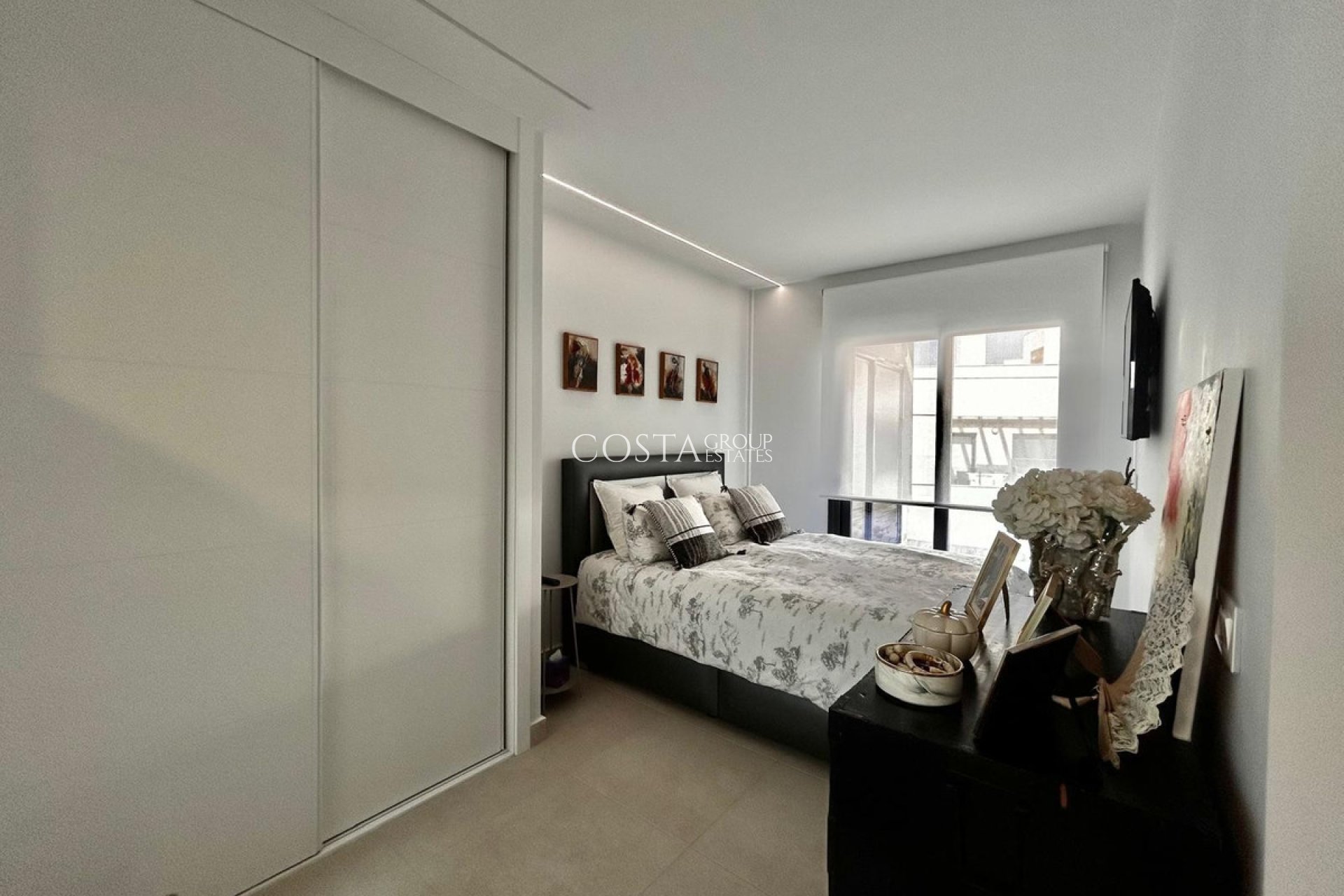 Resale - Apartments -
Orihuela Costa - Villamartin