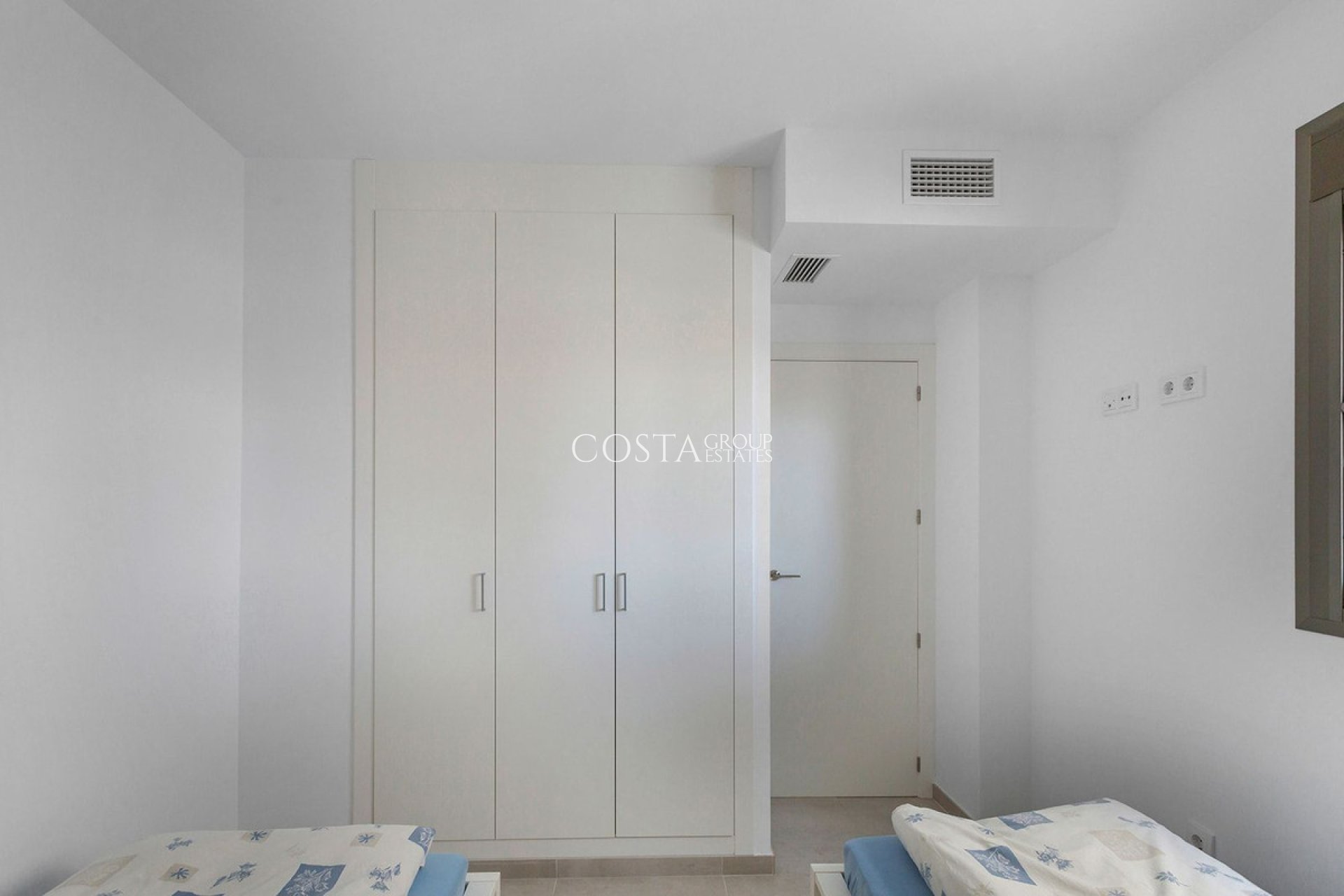 Resale - Apartments -
Orihuela Costa - Villamartin