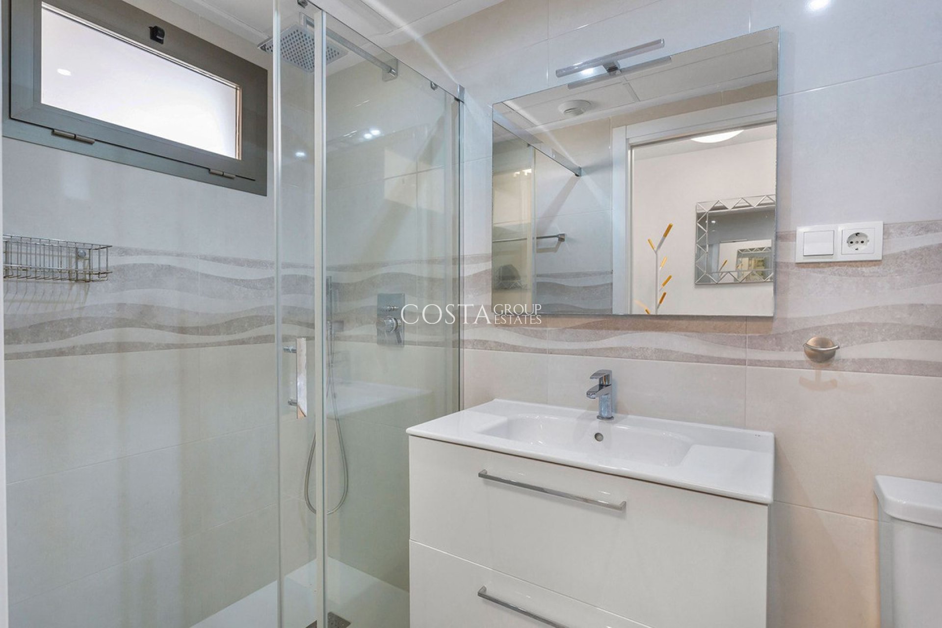 Resale - Apartments -
Orihuela Costa - Villamartin