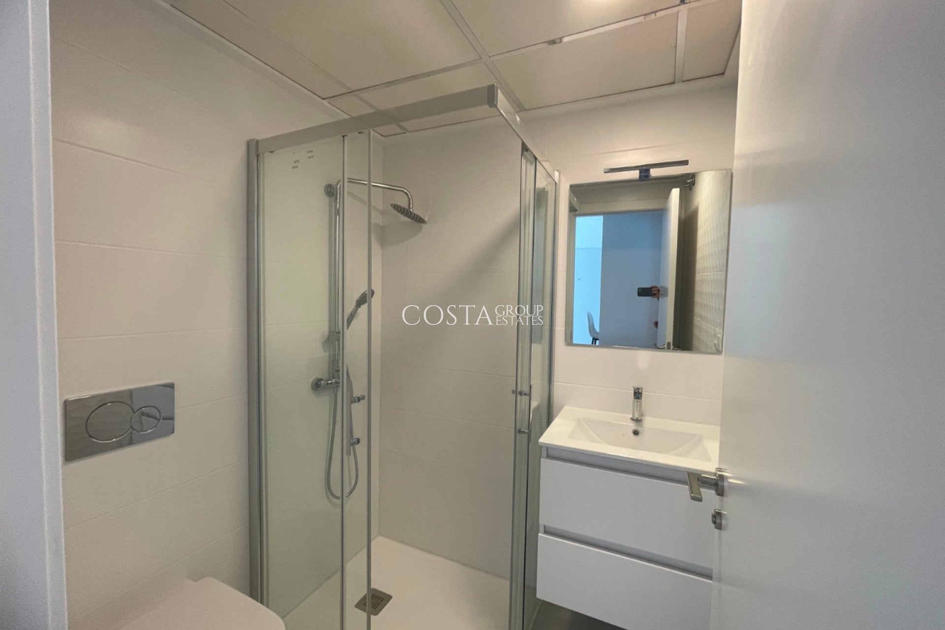 Resale - Apartments -
Orihuela Costa - Villamartin