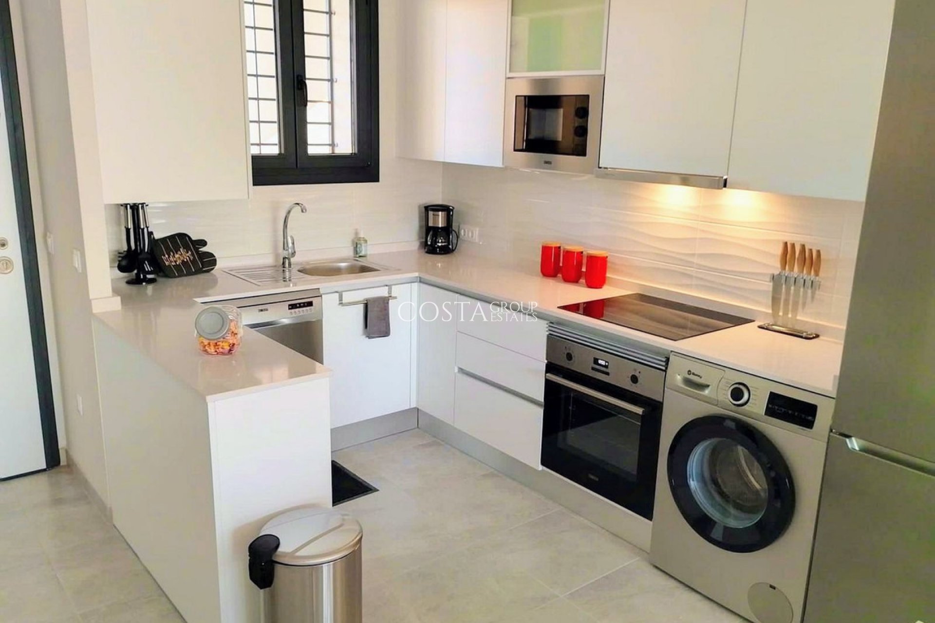 Resale - Apartments -
Orihuela Costa - Villamartin