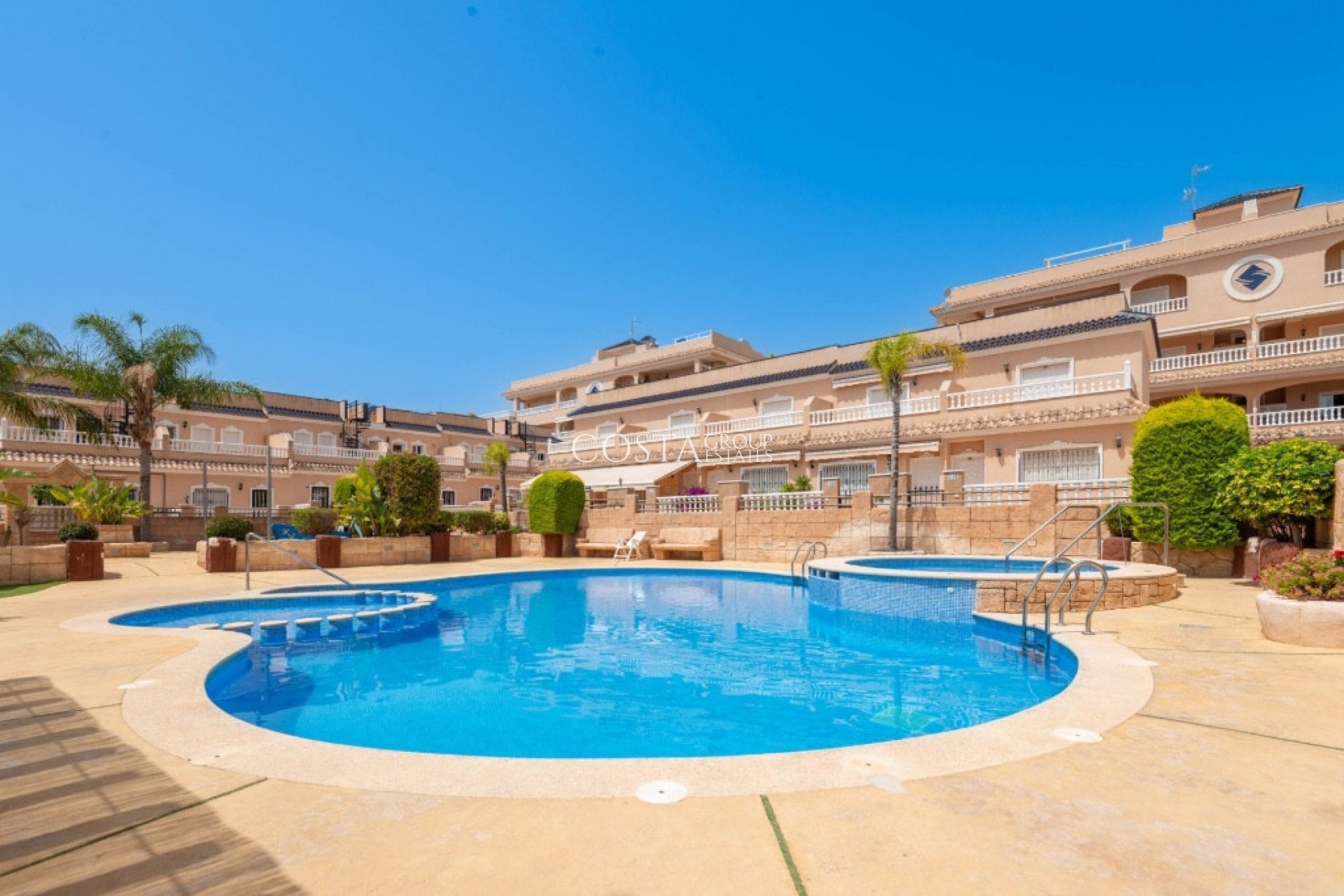 Resale - Apartments -
Orihuela Costa - Villamartin