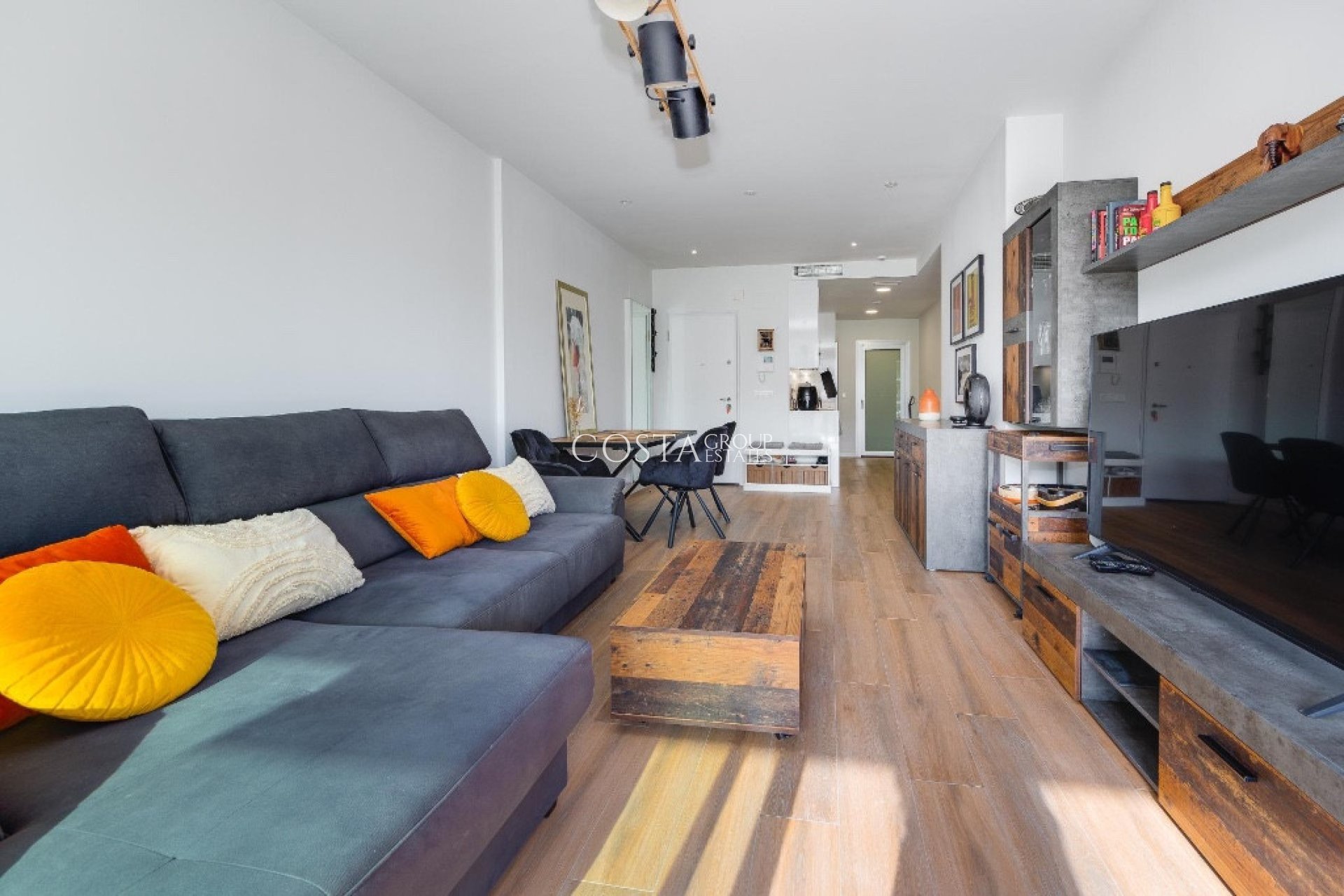 Resale - Apartments -
Orihuela Costa - Villamartin