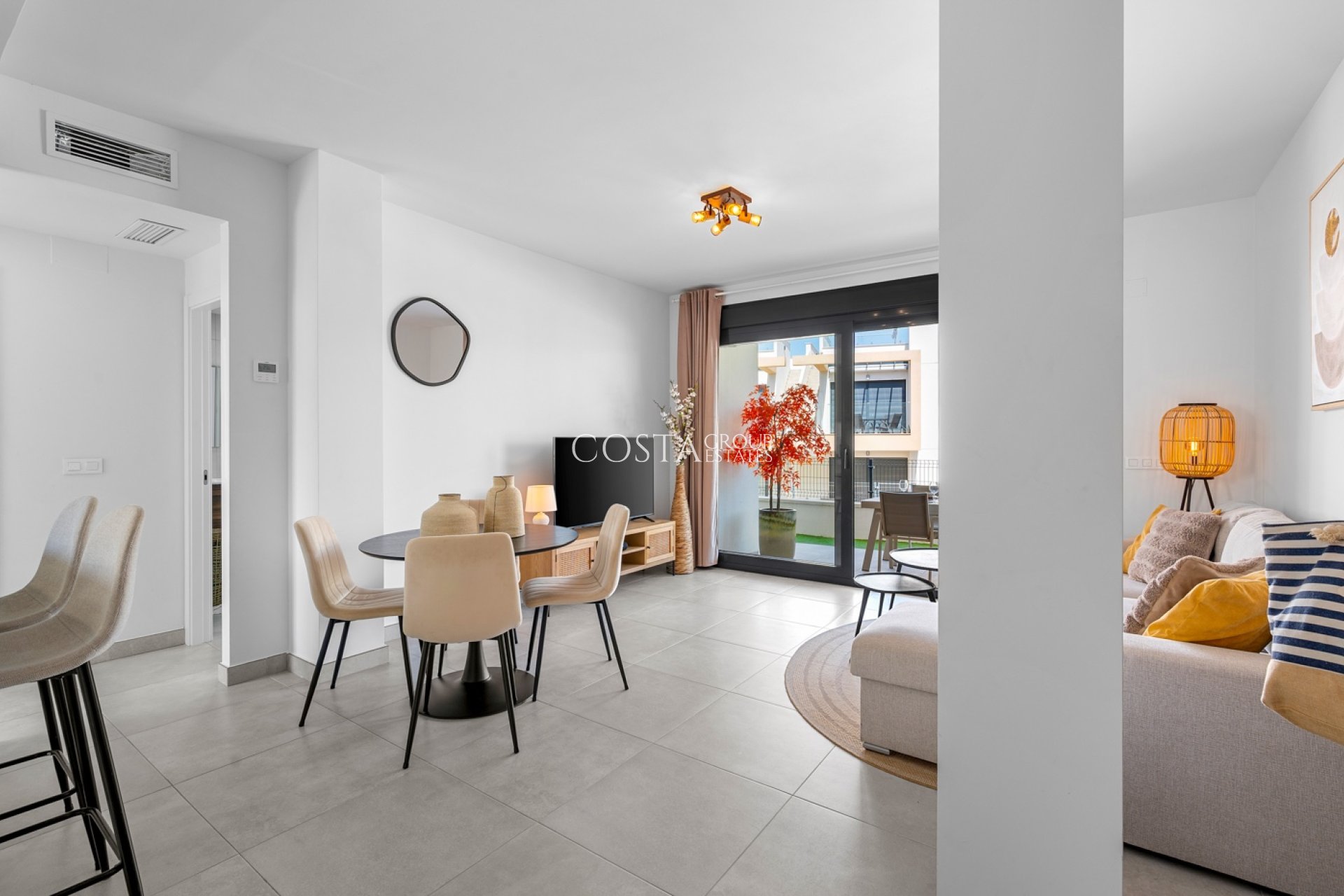 Resale - Apartments -
Orihuela Costa - Villamartin