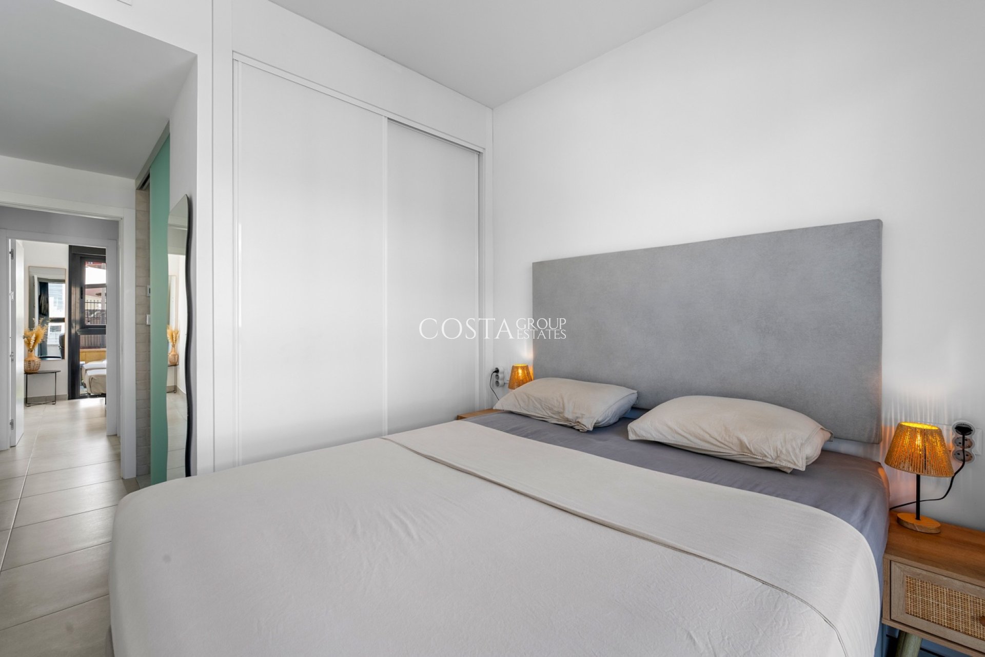 Resale - Apartments -
Orihuela Costa - Villamartin