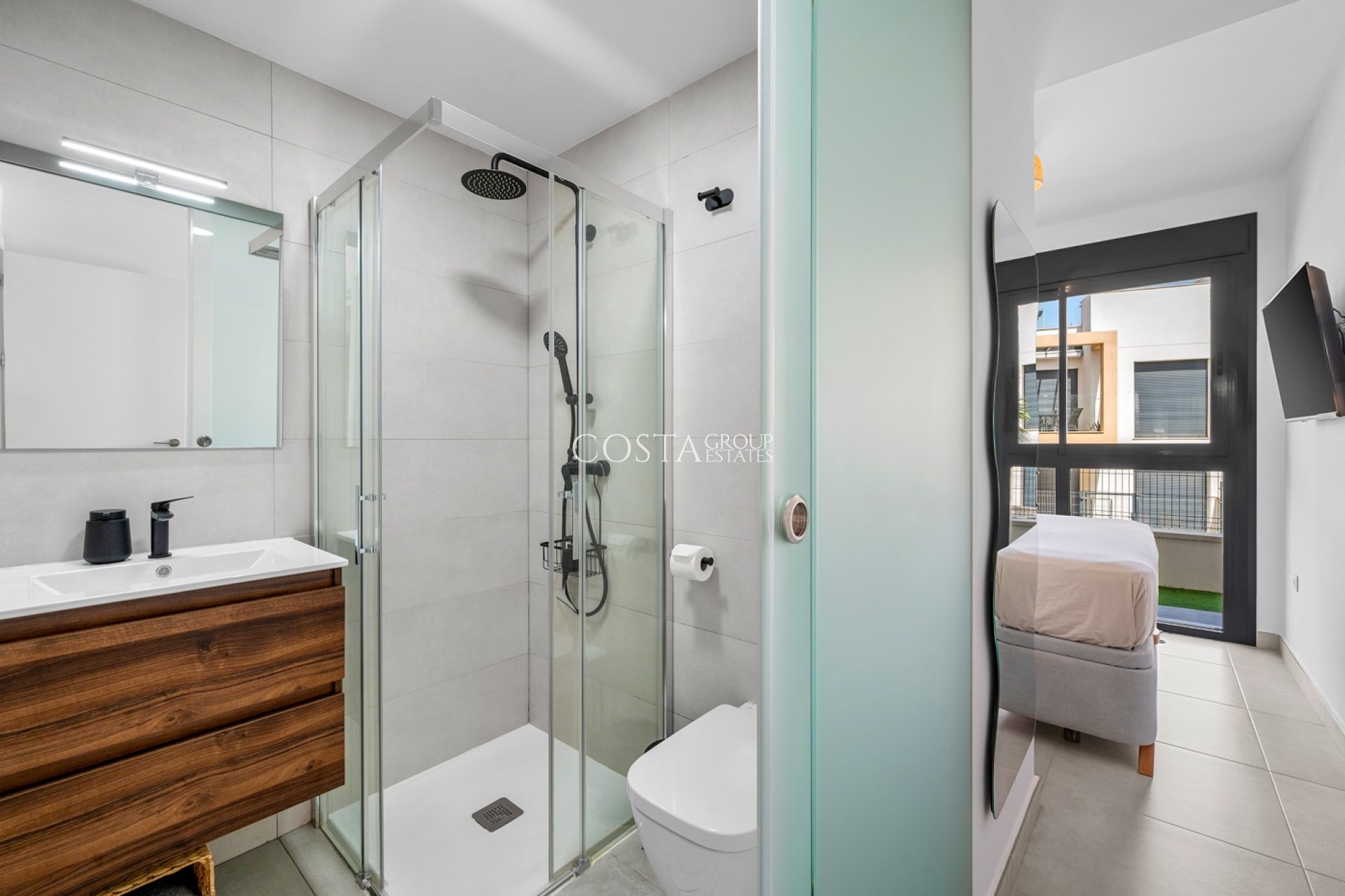 Resale - Apartments -
Orihuela Costa - Villamartin