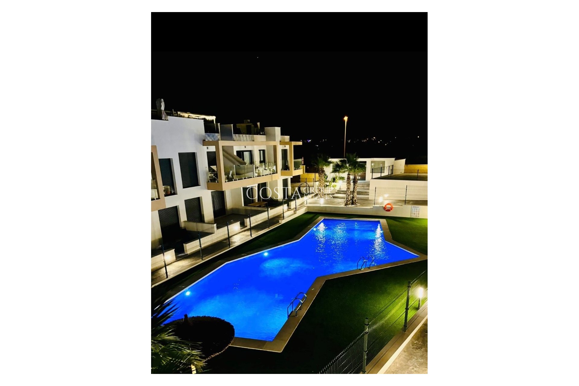 Resale - Apartments -
Orihuela Costa - Villamartin