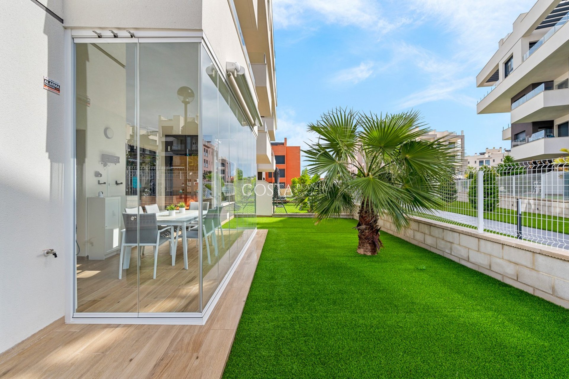 Resale - Apartments -
Orihuela Costa - Villamartín