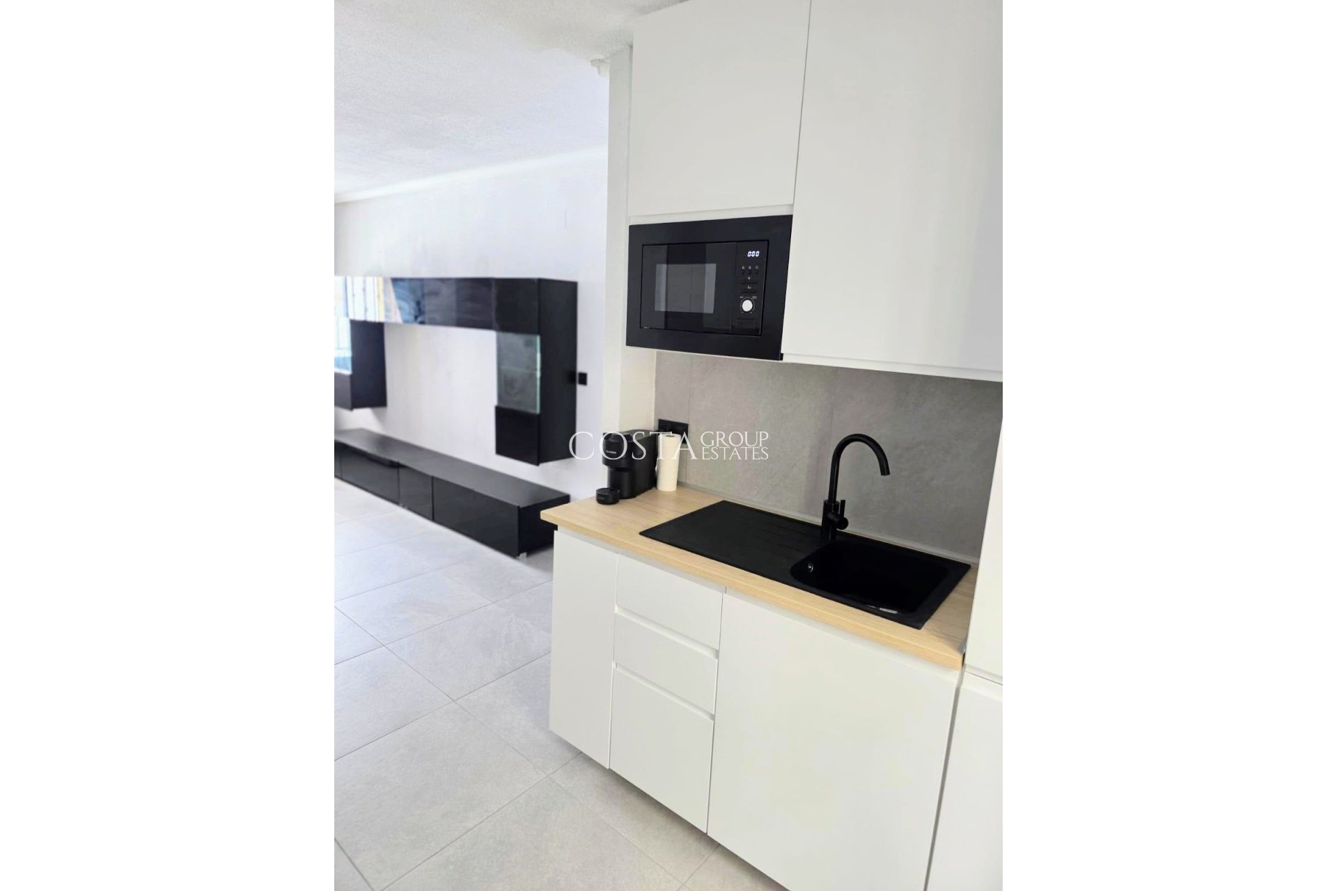 Resale - Apartments -
Orihuela Costa - Vista Bella Golf