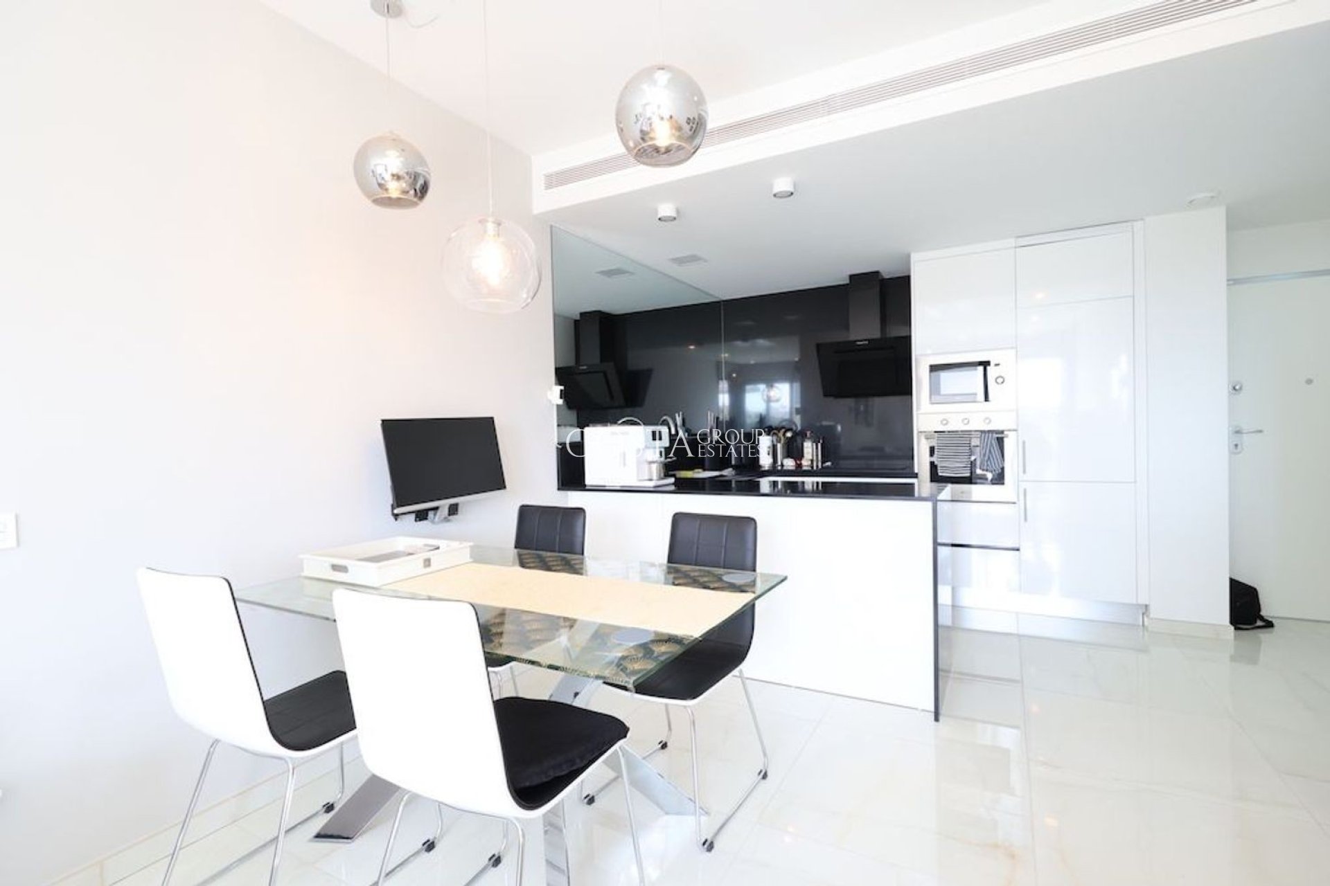 Resale - Apartments -
Orihuela Costa