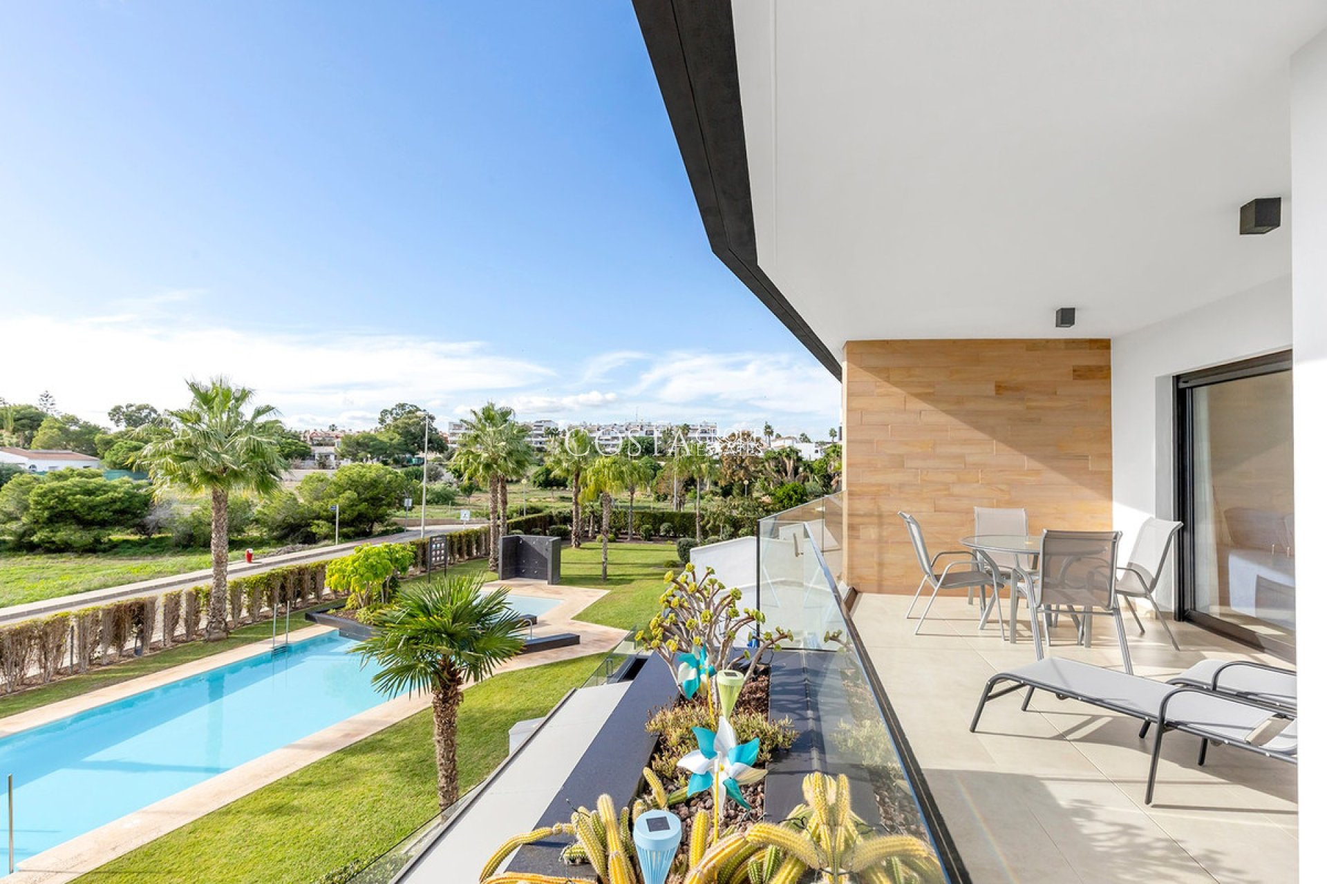 Resale - Apartments -
Orihuela Costa