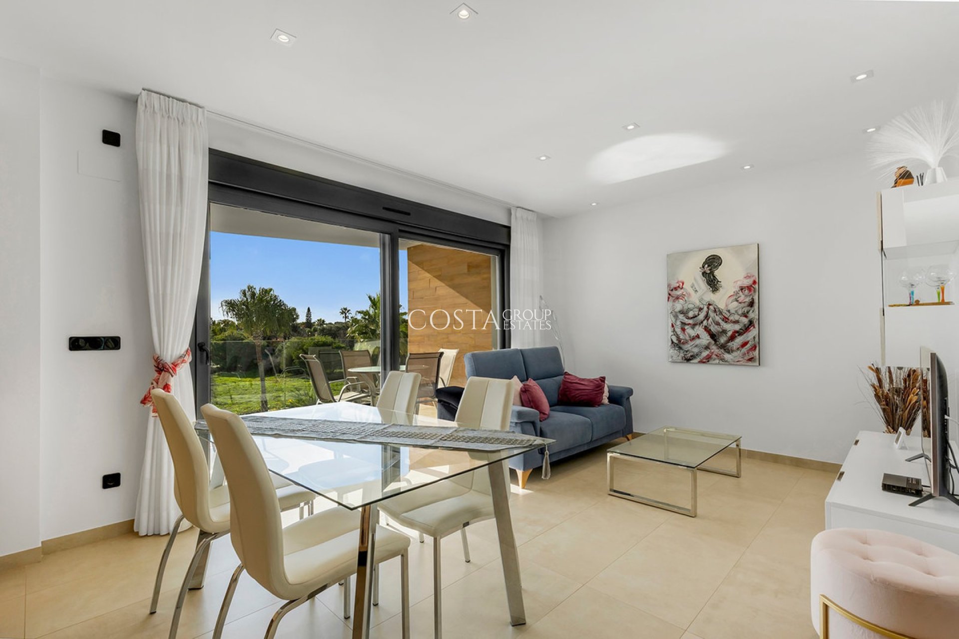 Resale - Apartments -
Orihuela Costa