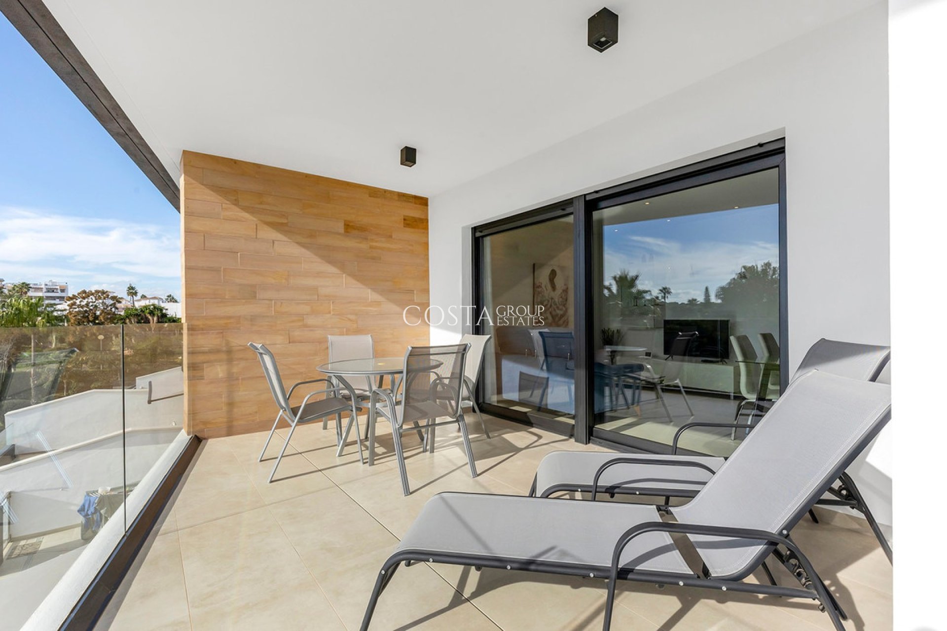 Resale - Apartments -
Orihuela Costa