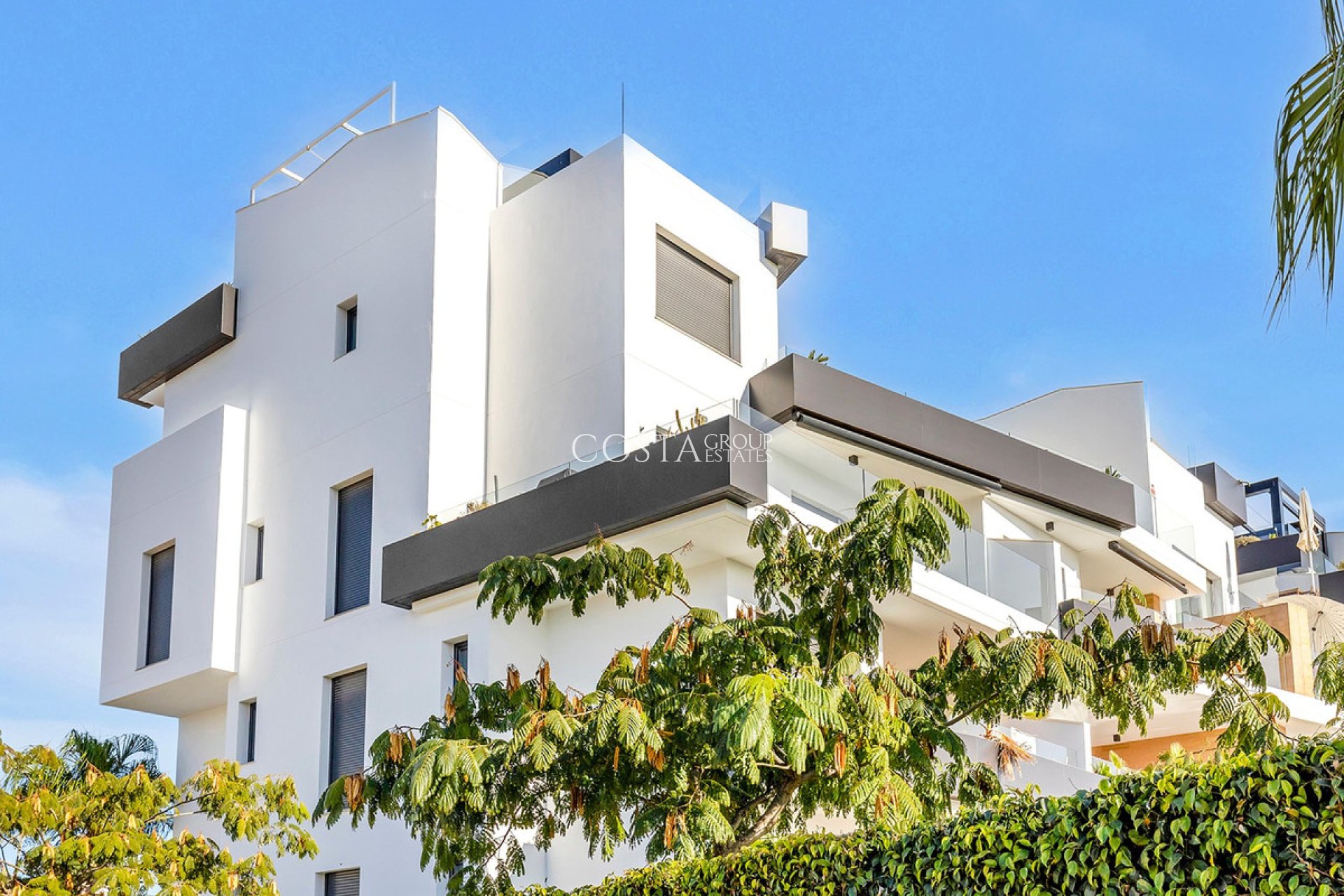 Resale - Apartments -
Orihuela Costa