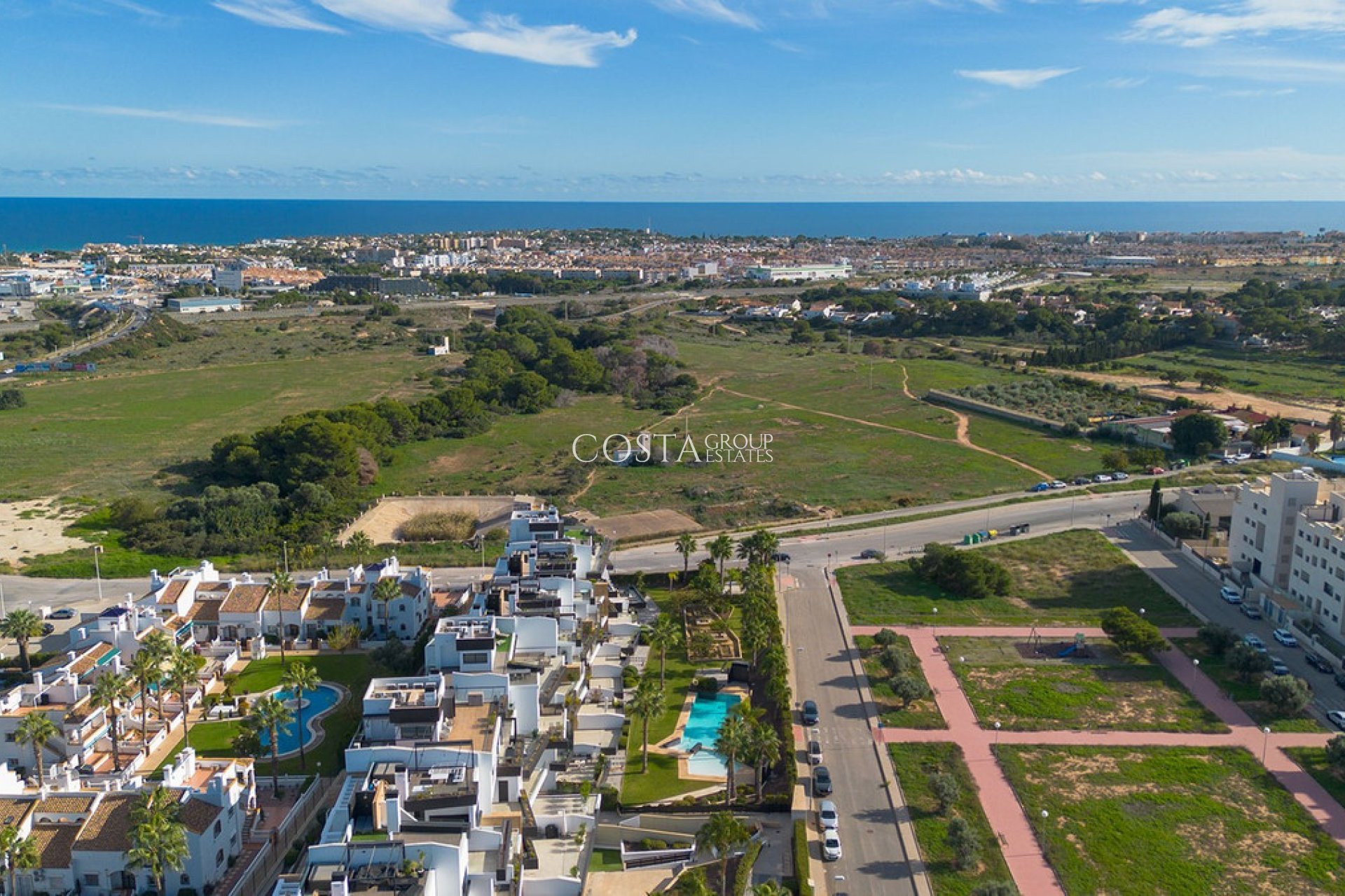 Resale - Apartments -
Orihuela Costa