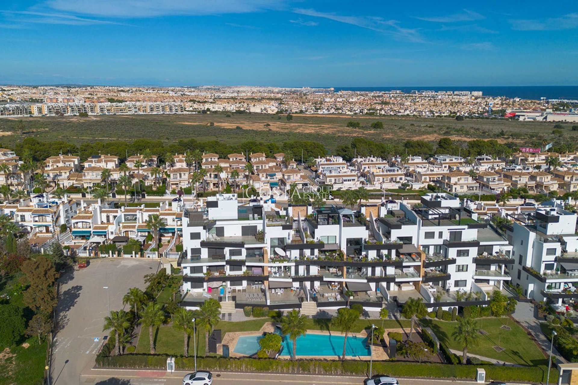 Resale - Apartments -
Orihuela Costa