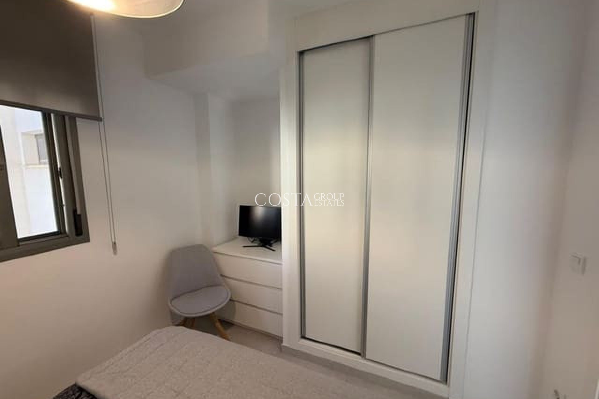 Resale - Apartments -
Orihuela Costa