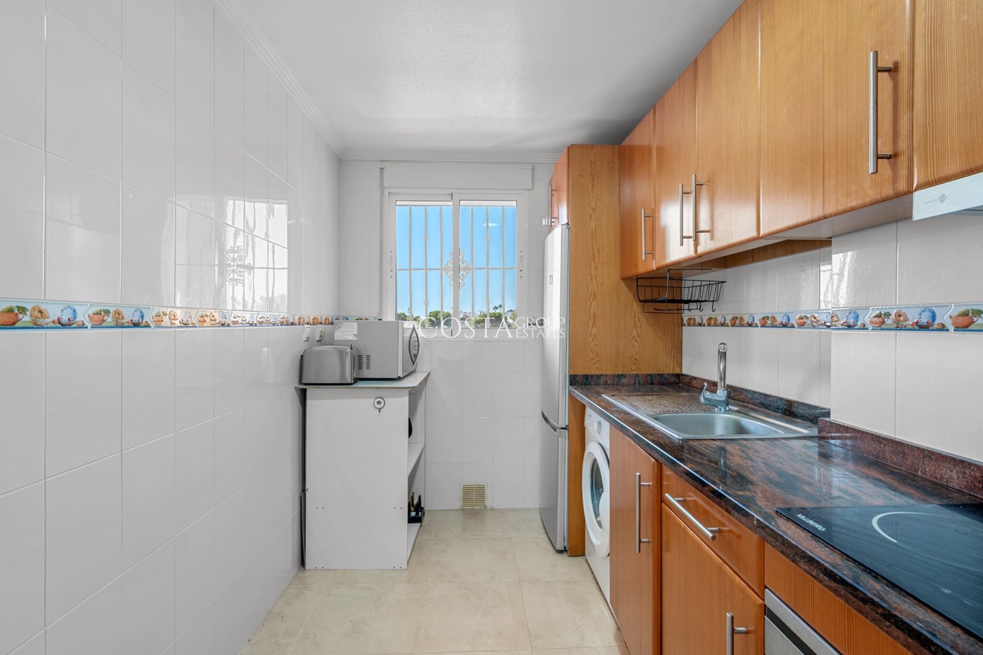 Resale - Apartments -
Orihuela Costa