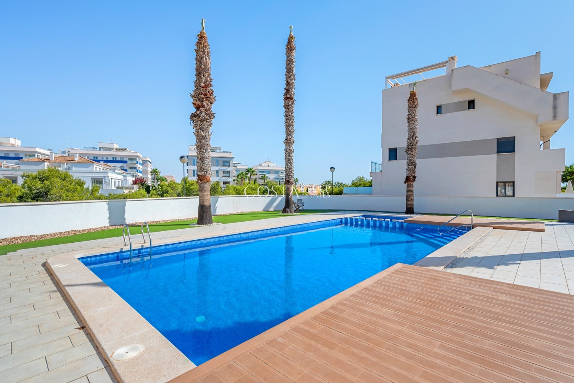 Resale - Apartments -
Orihuela Costa
