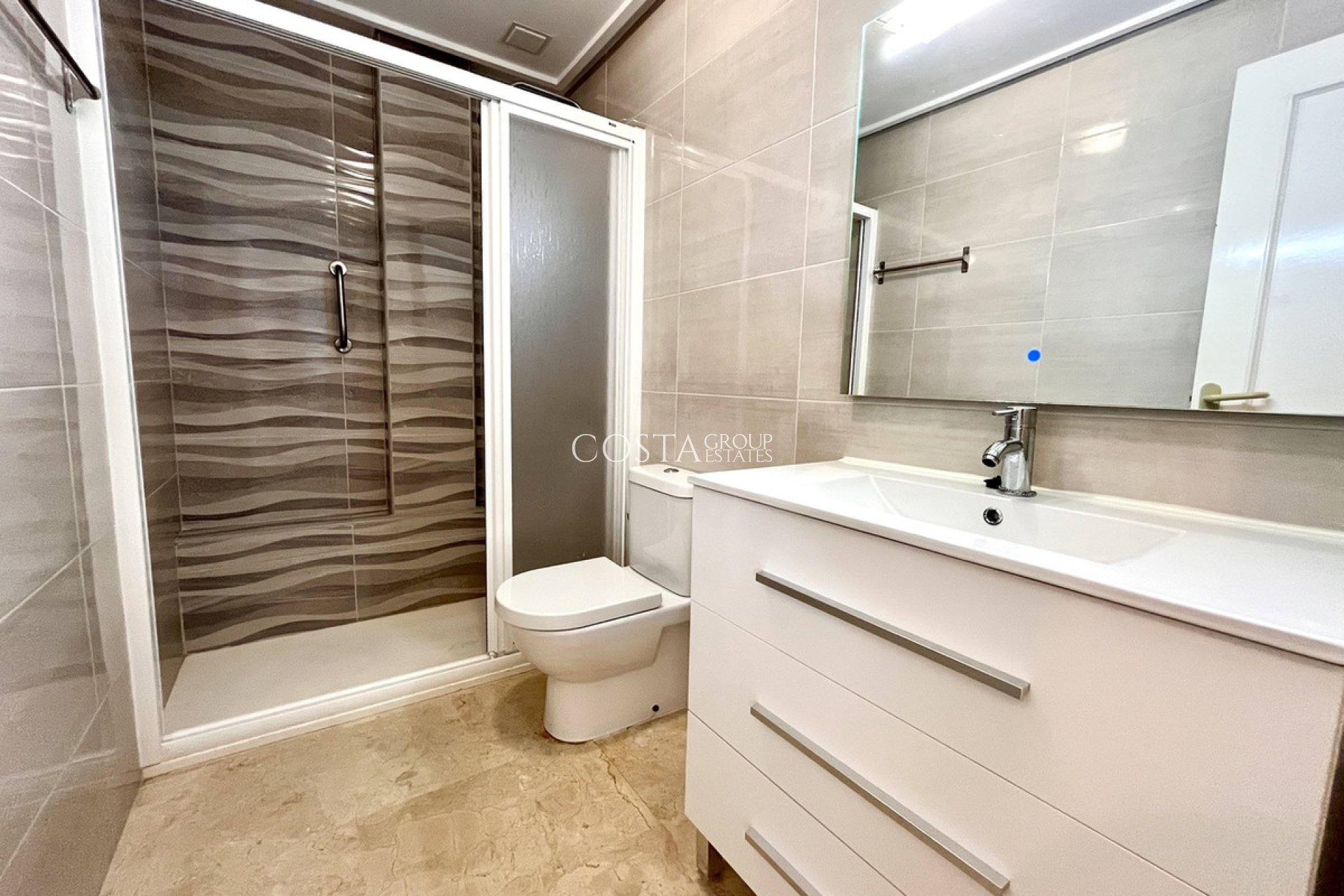 Resale - Apartments -
Orihuela - Dehesa de Campoamor