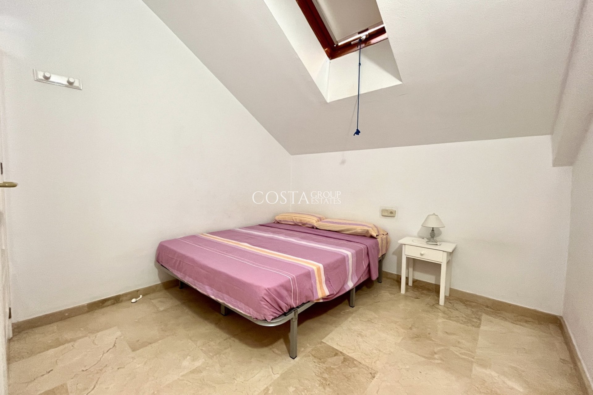 Resale - Apartments -
Orihuela - Dehesa de Campoamor