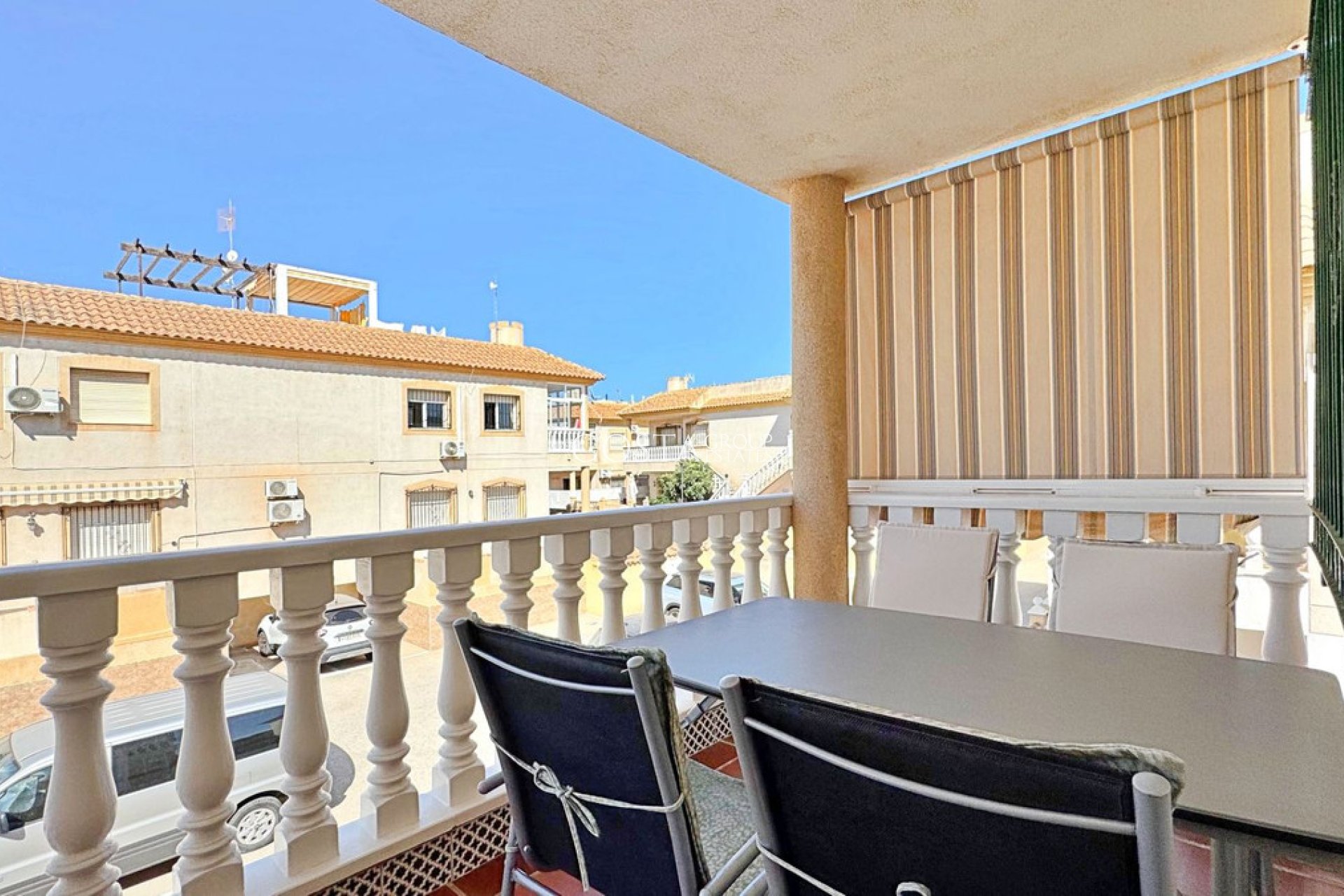 Resale - Apartments -
Orihuela - La Zenia