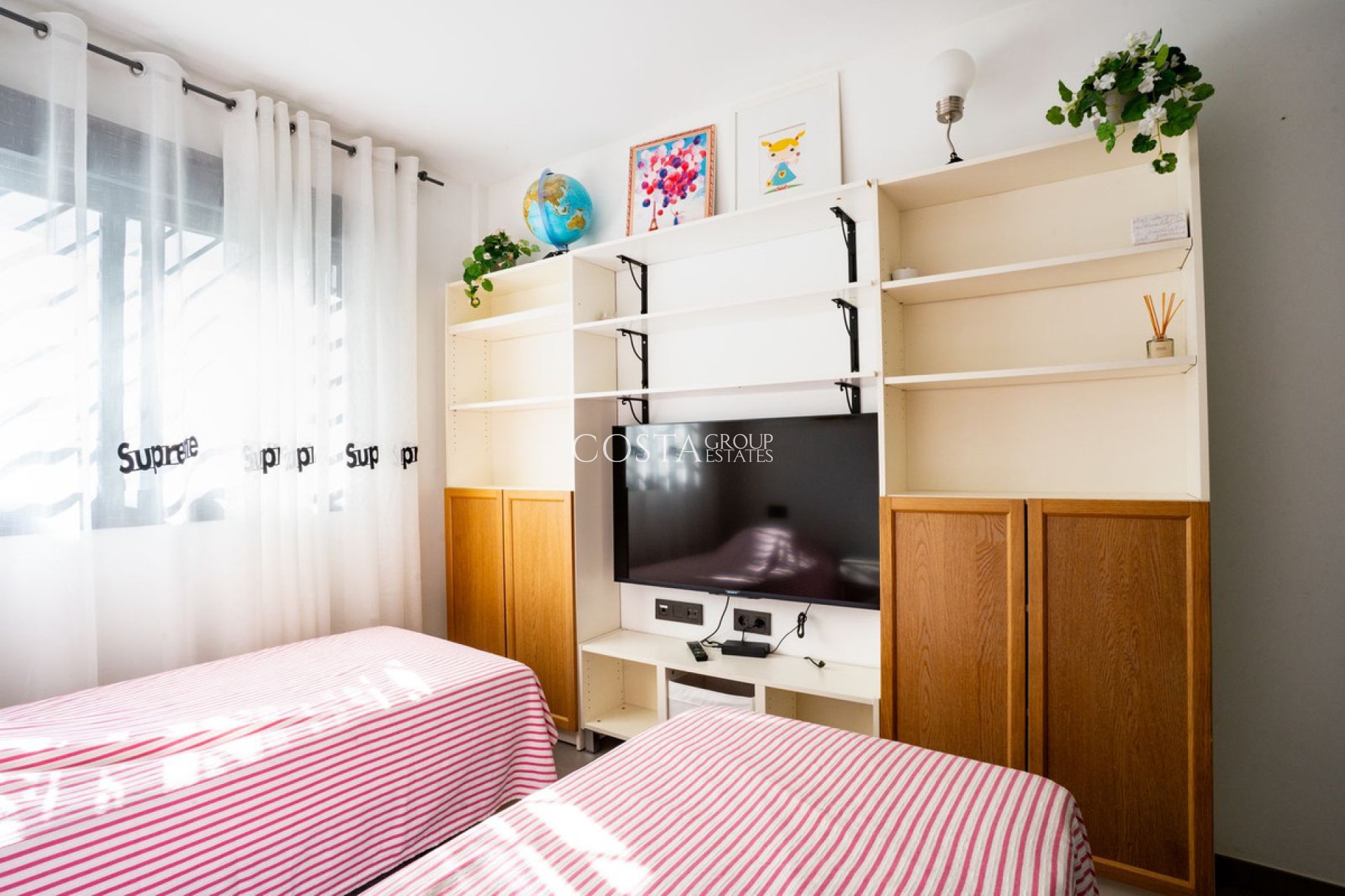 Resale - Apartments -
Orihuela - La Zenia