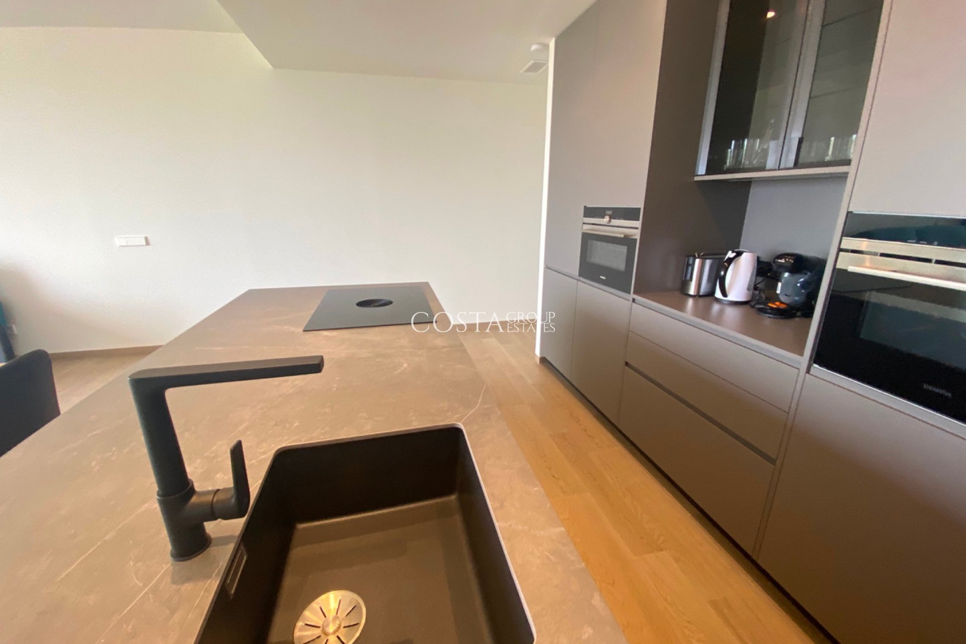 Resale - Apartments -
Orihuela - Las Colinas Golf