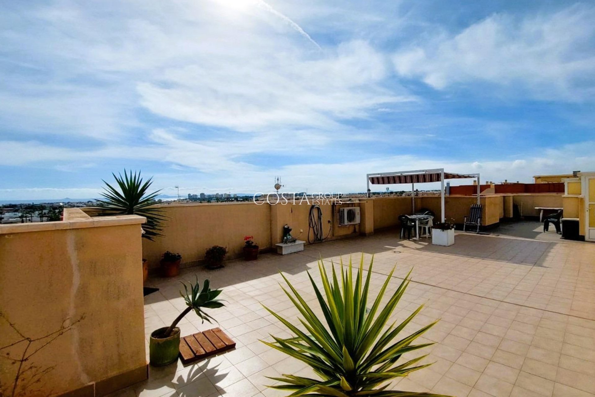 Resale - Apartments -
Orihuela - Lomas de Cabo Roig