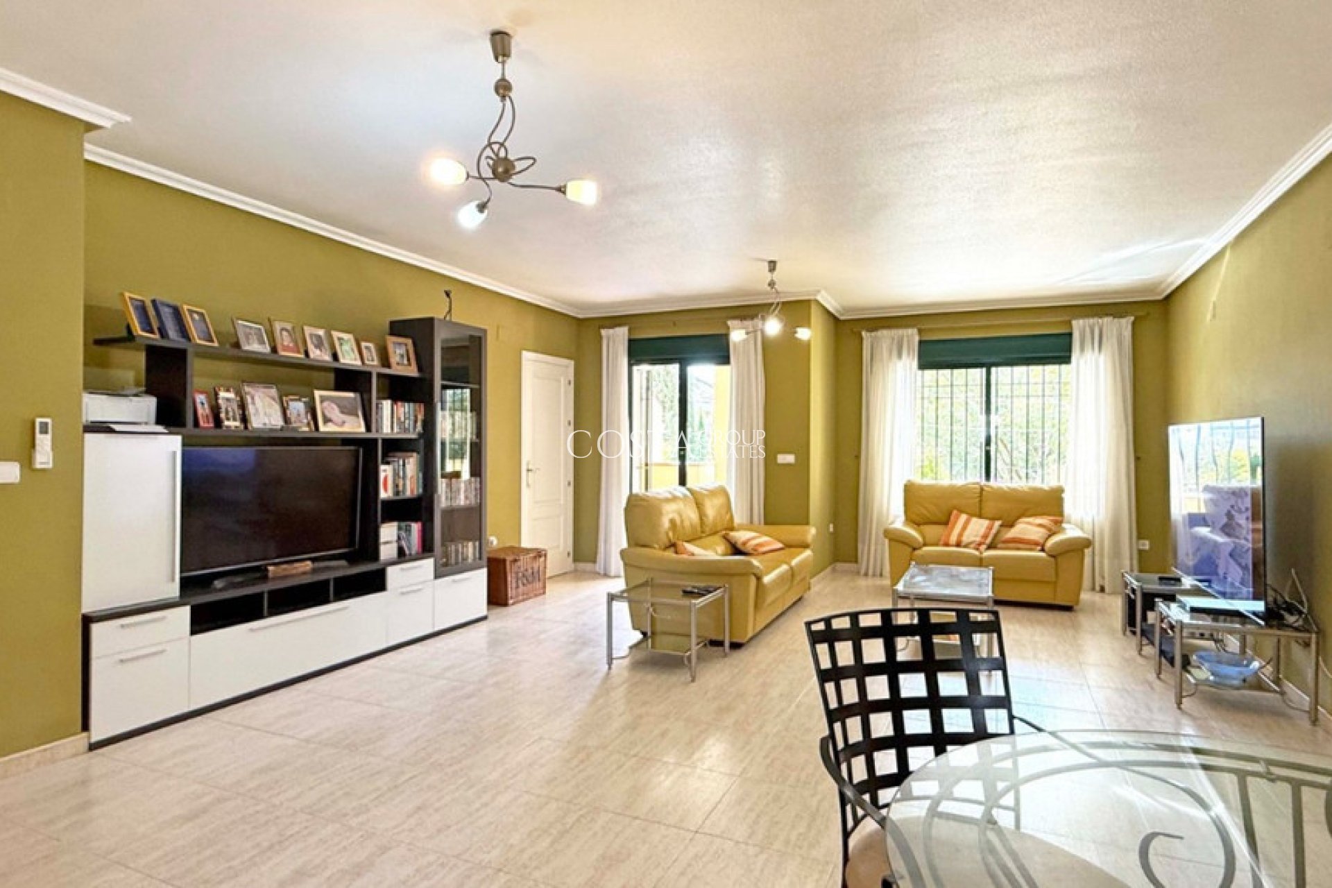 Resale - Apartments -
Orihuela - Lomas De Campoamor