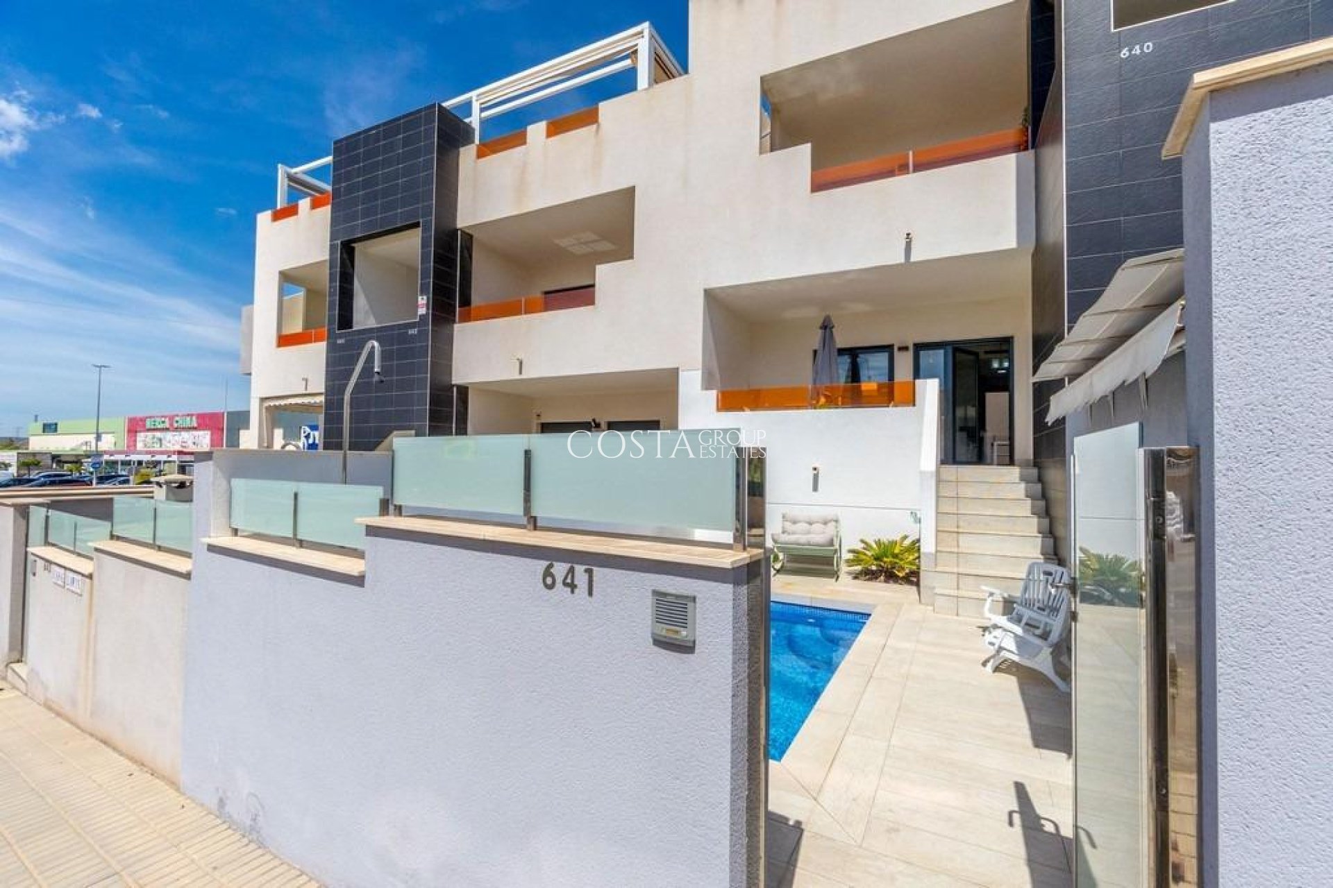 Resale - Apartments -
Orihuela - Los Altos