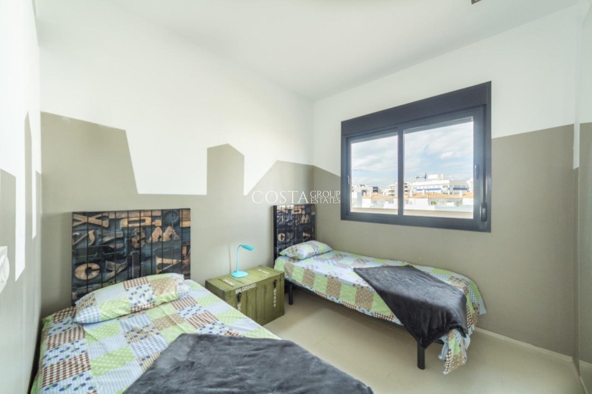 Resale - Apartments -
Orihuela - Los Dolses