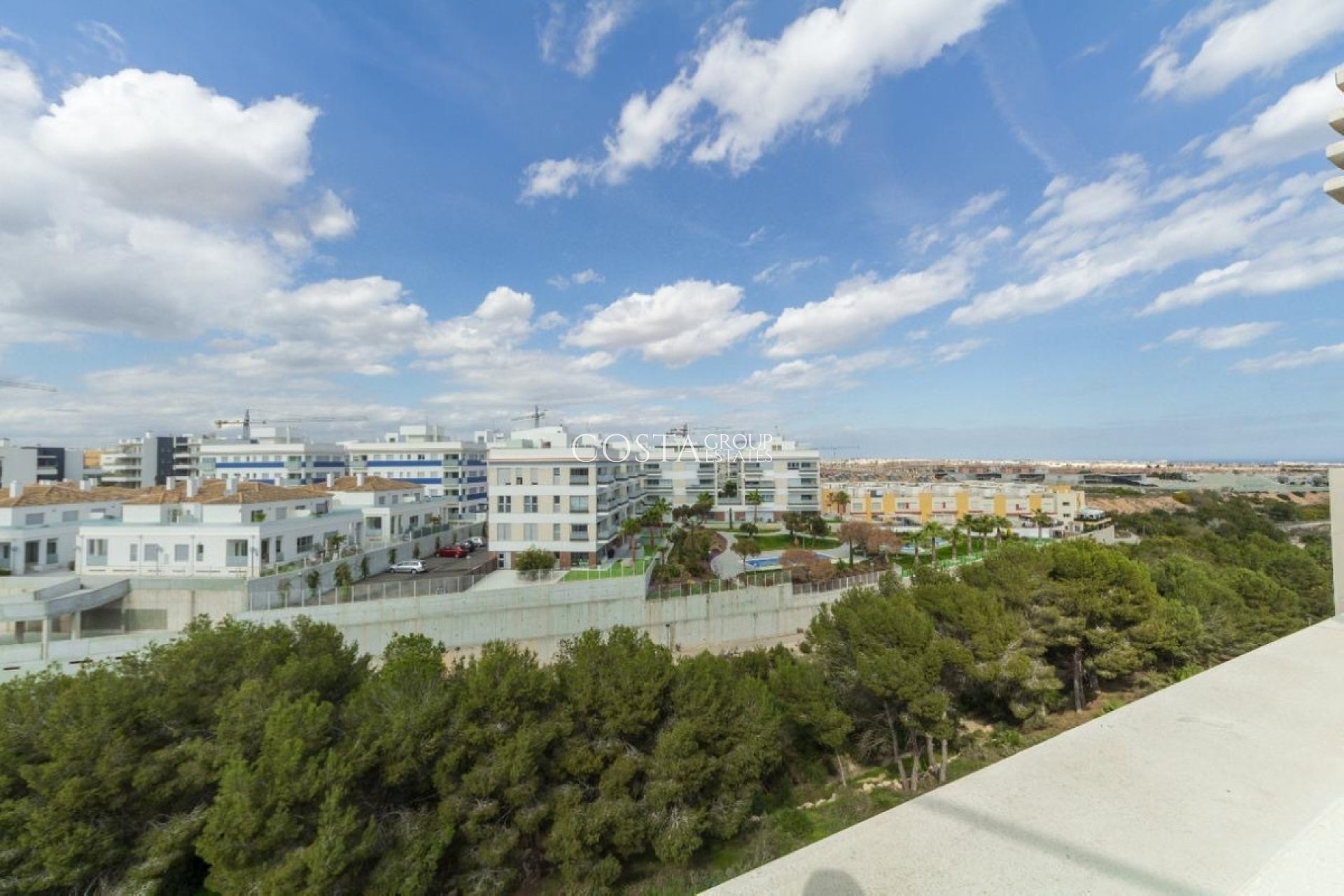 Resale - Apartments -
Orihuela - Los Dolses