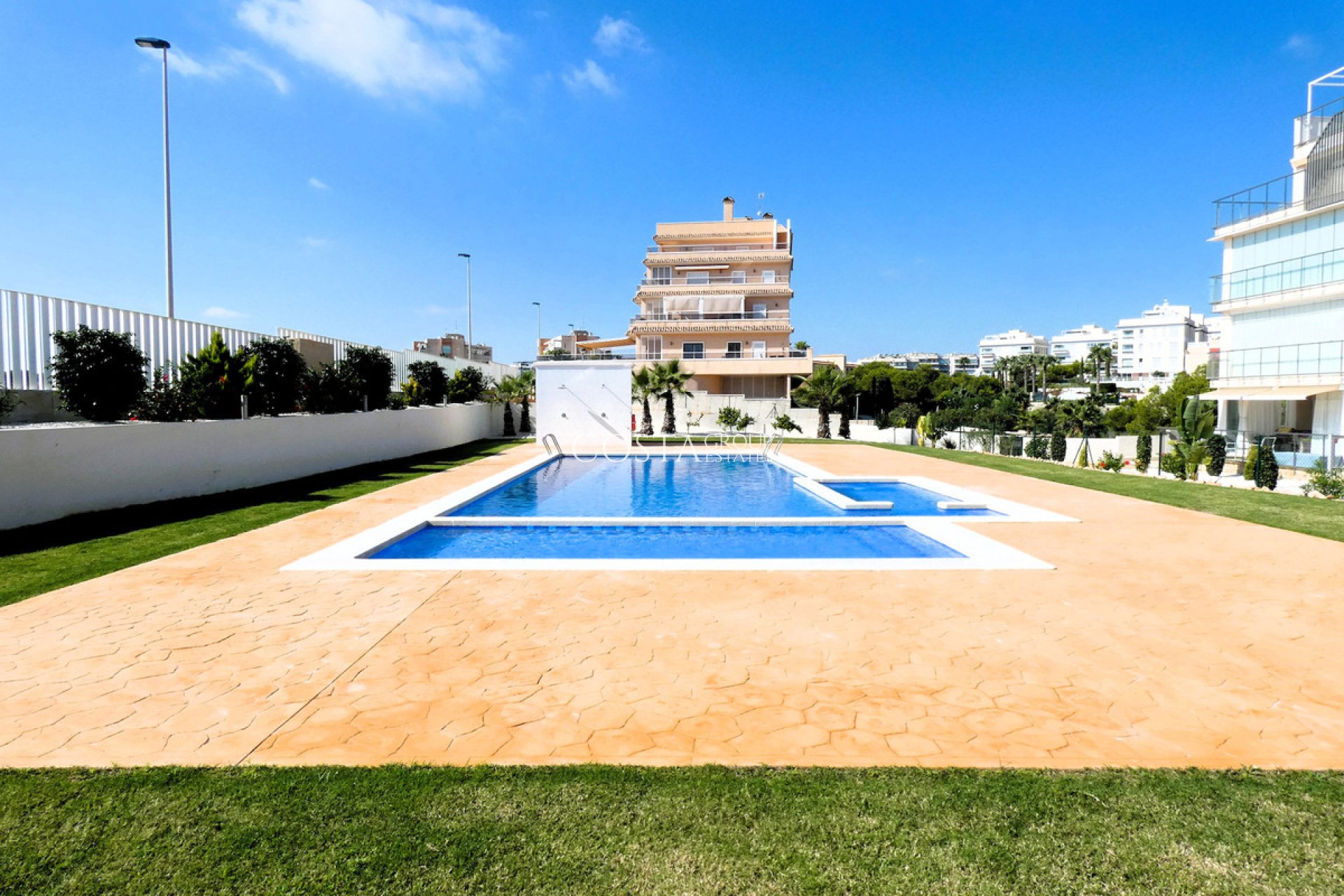 Resale - Apartments -
Orihuela - Los Dolses