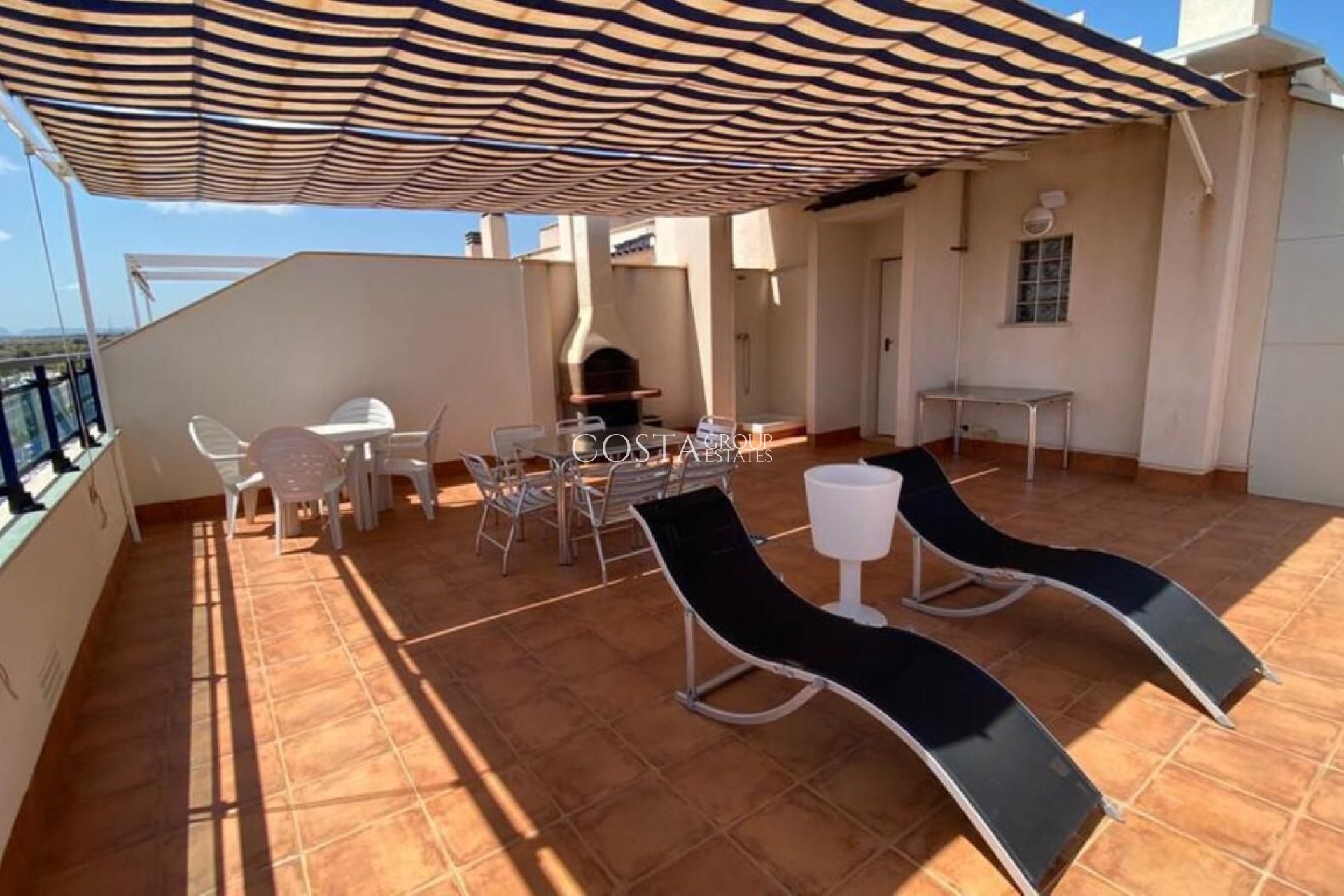 Resale - Apartments -
Orihuela - Mil Palmeras