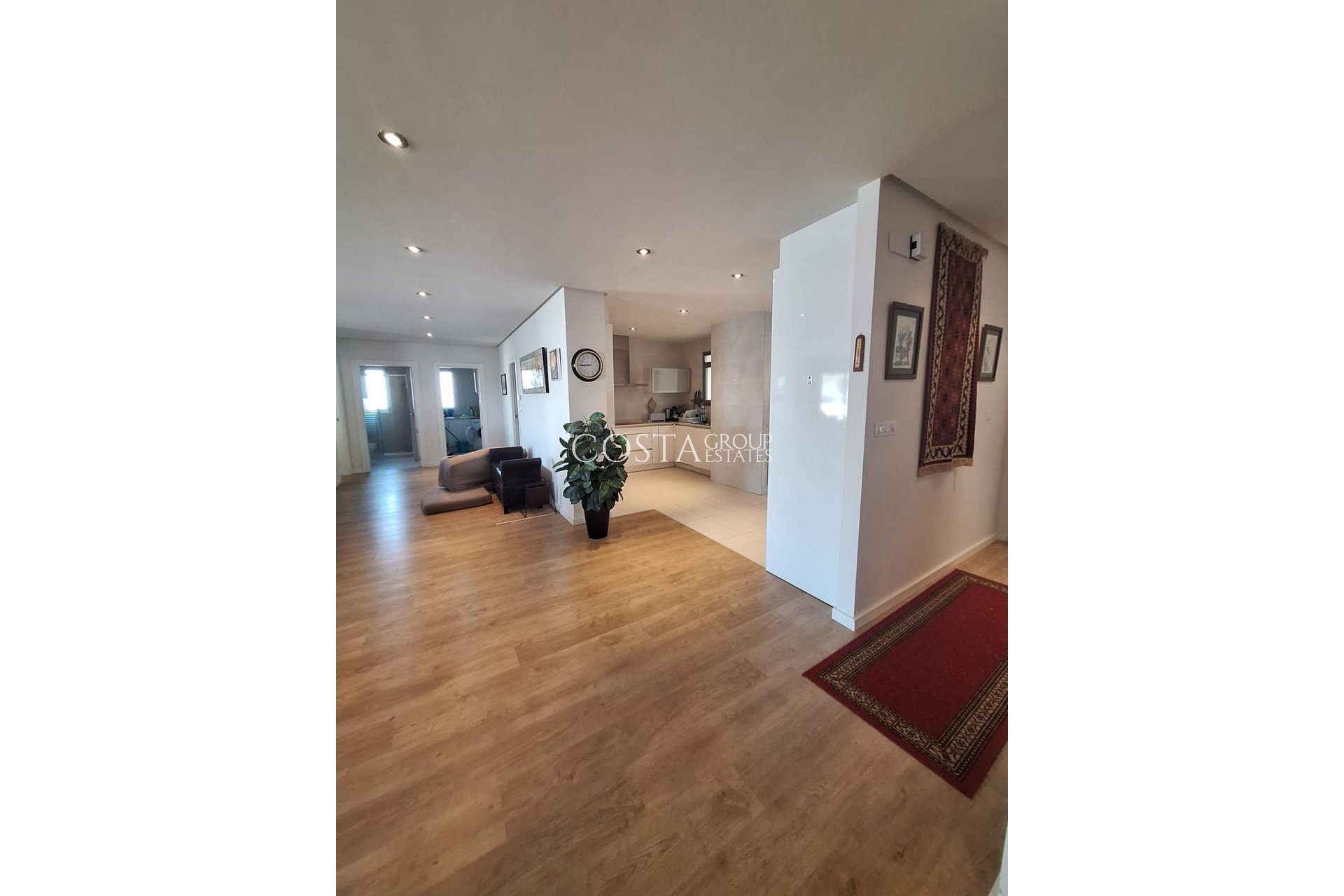 Resale - Apartments -
Orihuela - Orihuela Costa