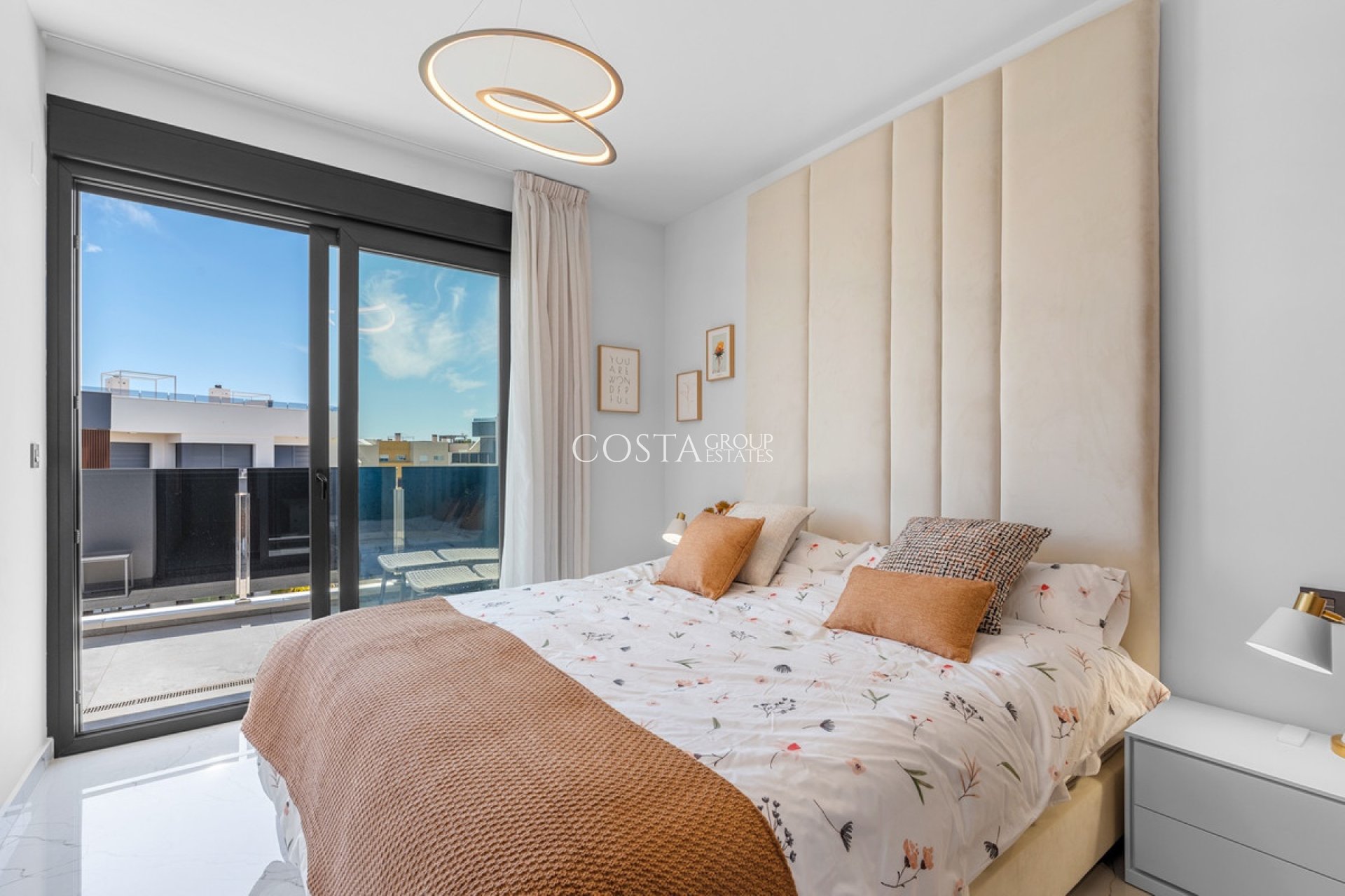 Resale - Apartments -
Orihuela - Orihuela Costa