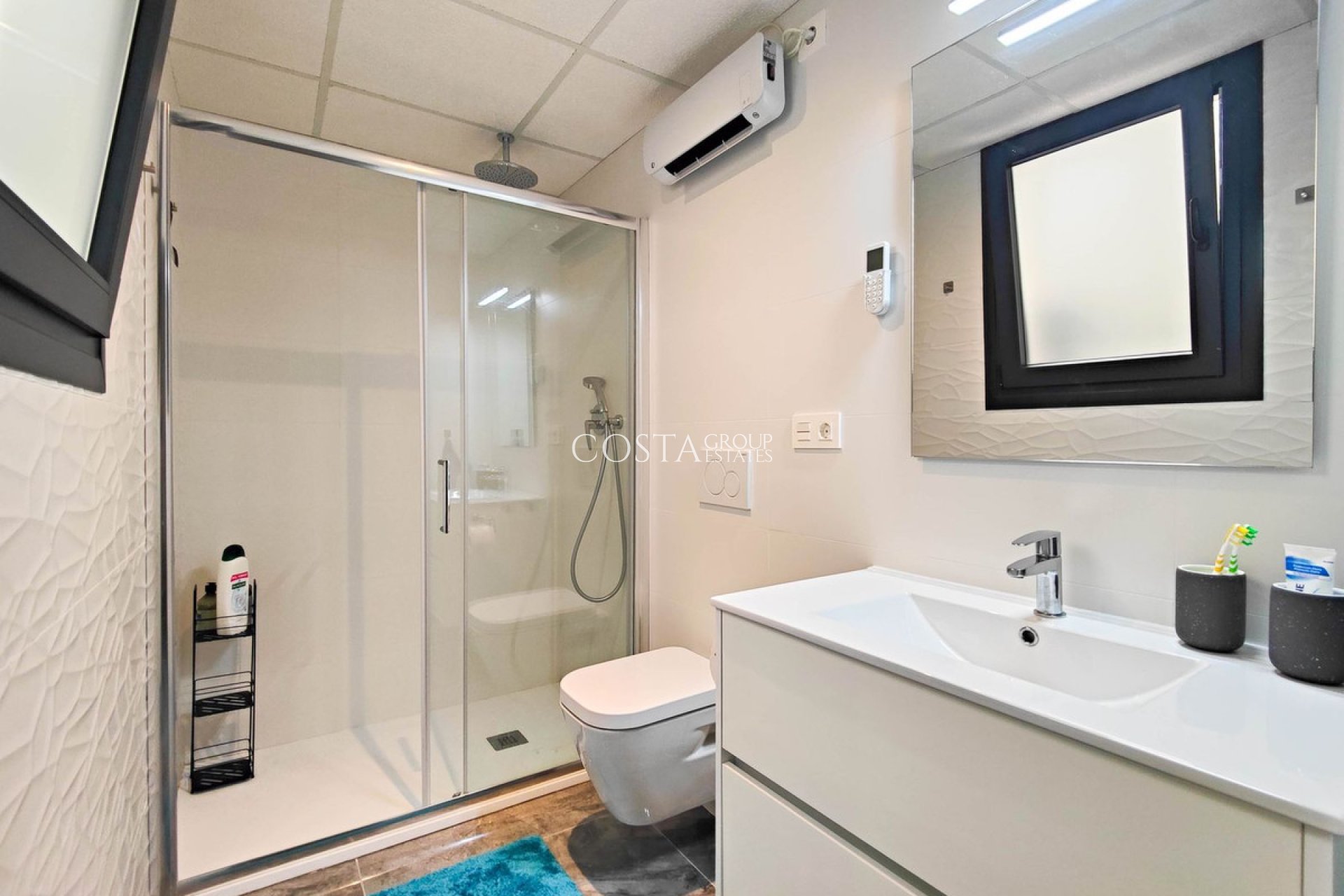 Resale - Apartments -
Orihuela - Orihuela Costa