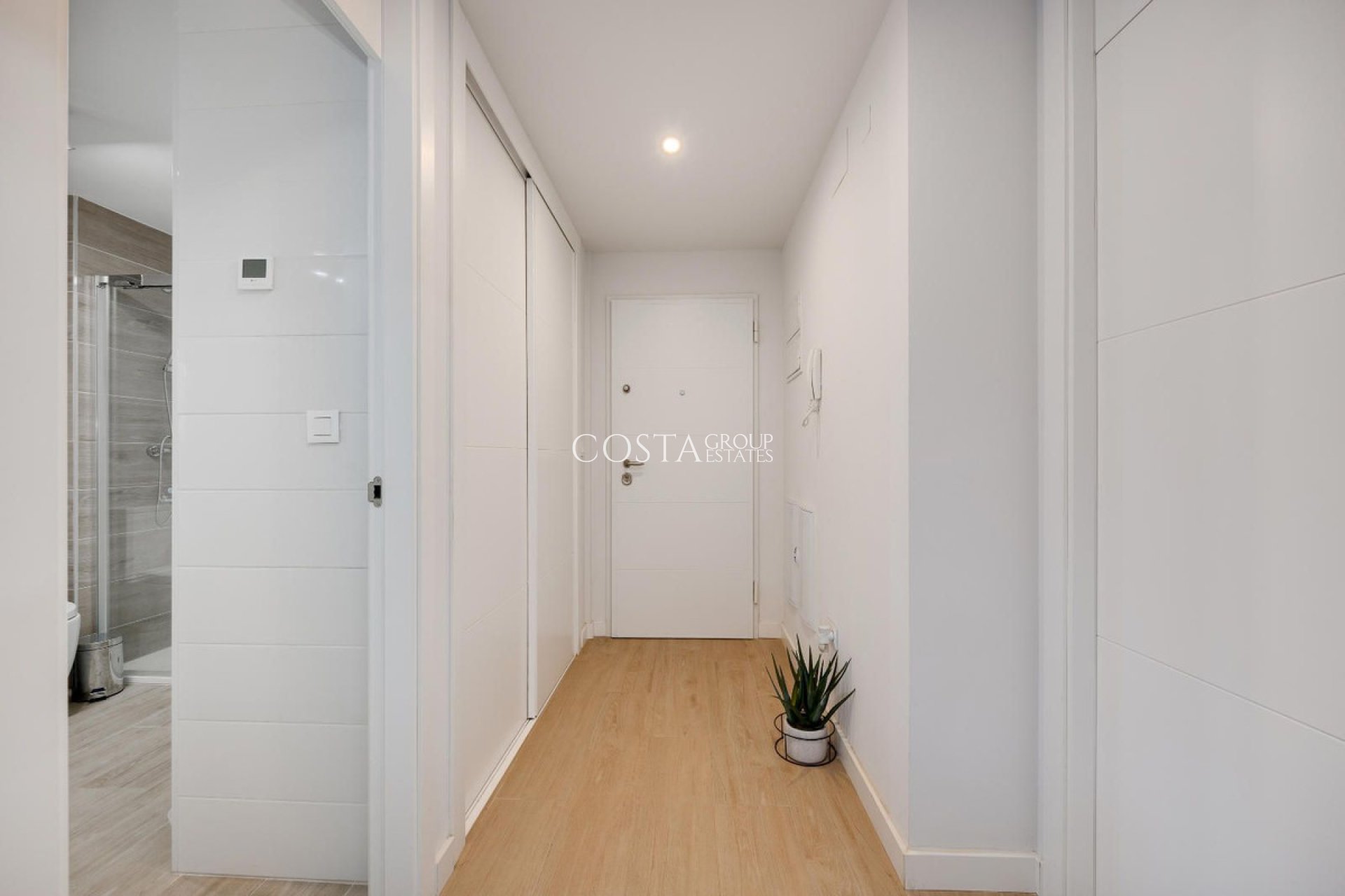 Resale - Apartments -
Orihuela - Orihuela Costa