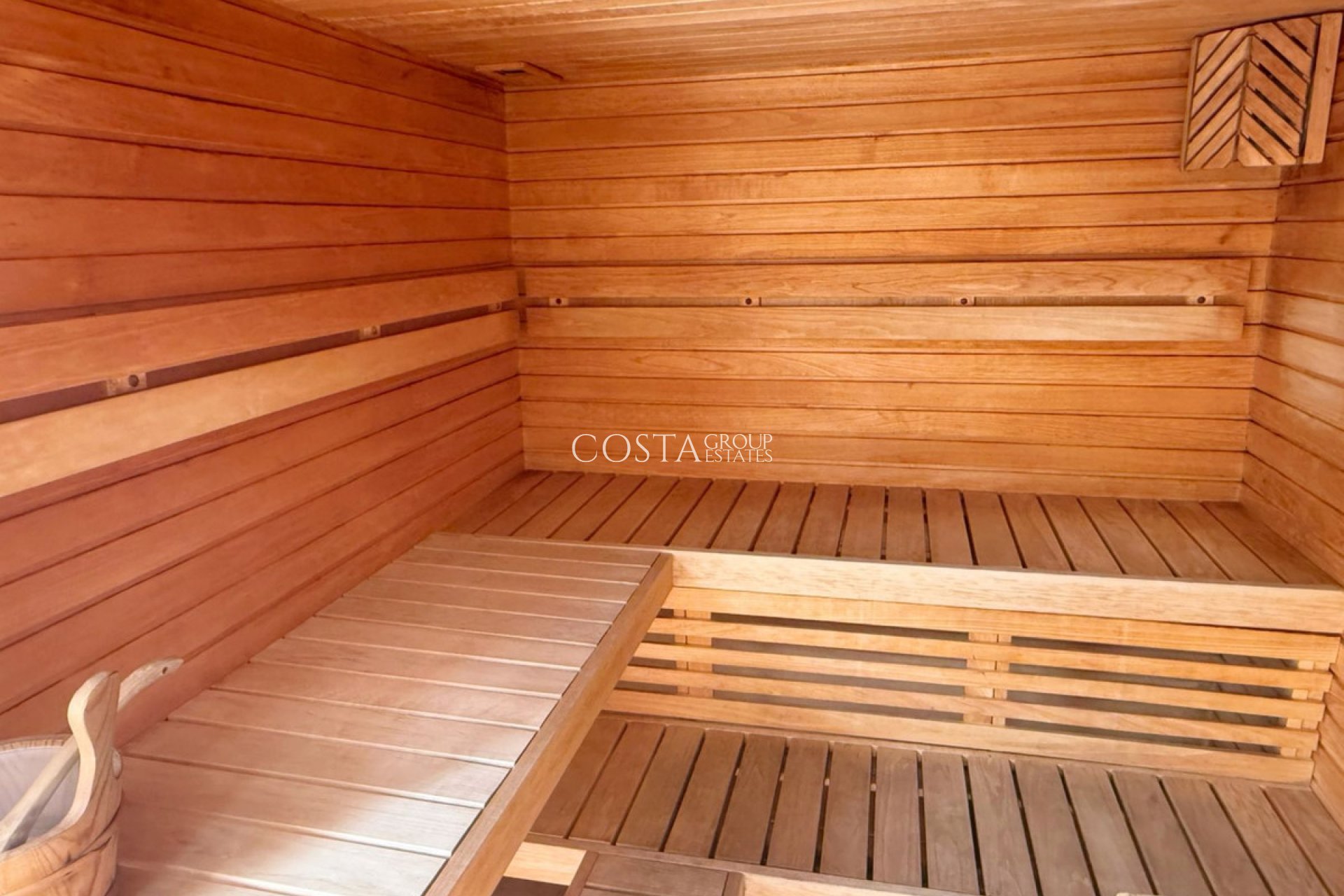 Resale - Apartments -
Orihuela - Orihuela Costa