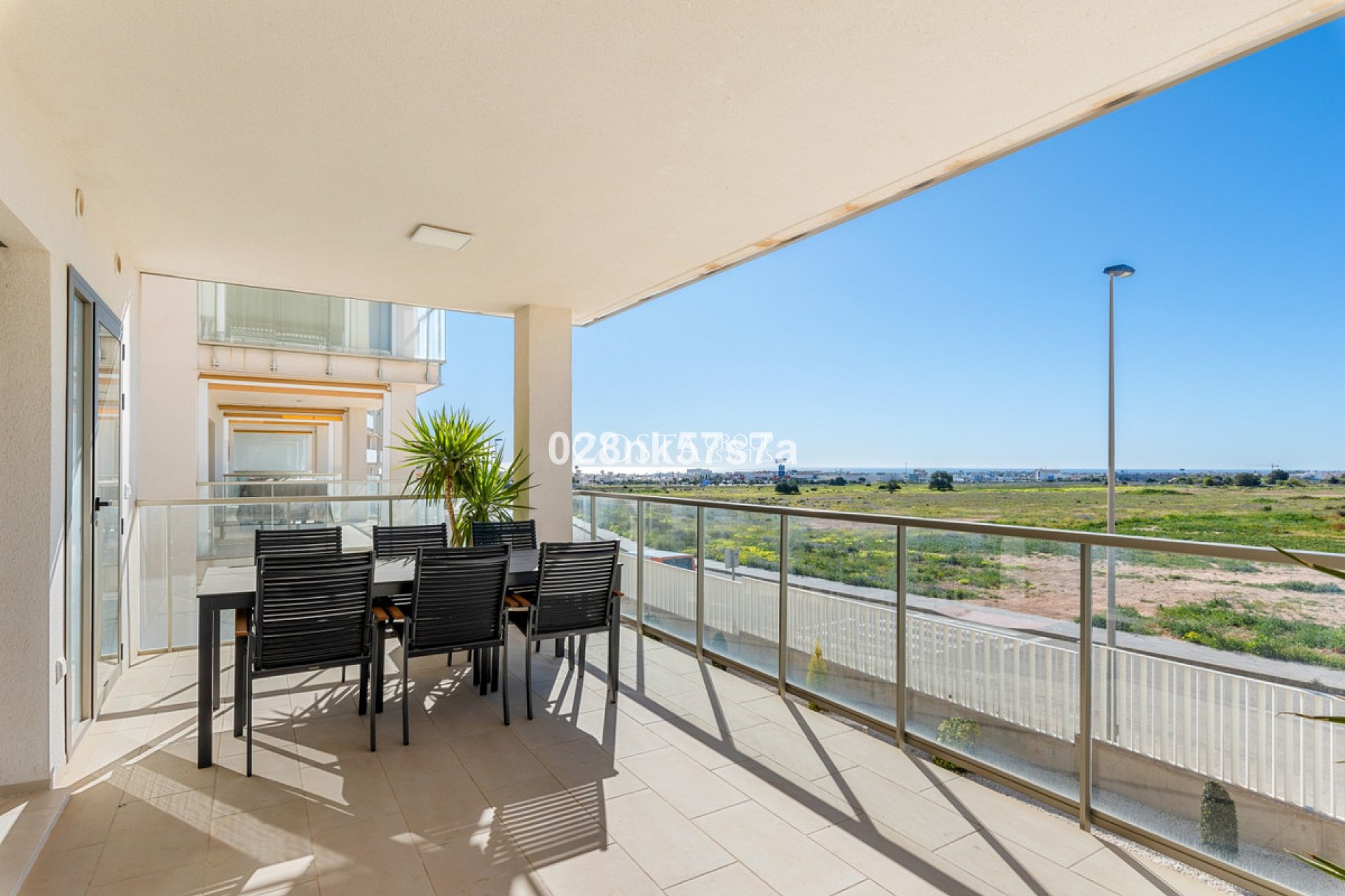 Resale - Apartments -
Orihuela - Orihuela Costa