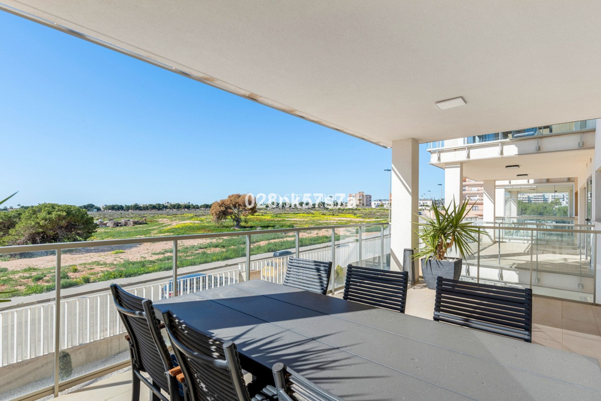 Resale - Apartments -
Orihuela - Orihuela Costa