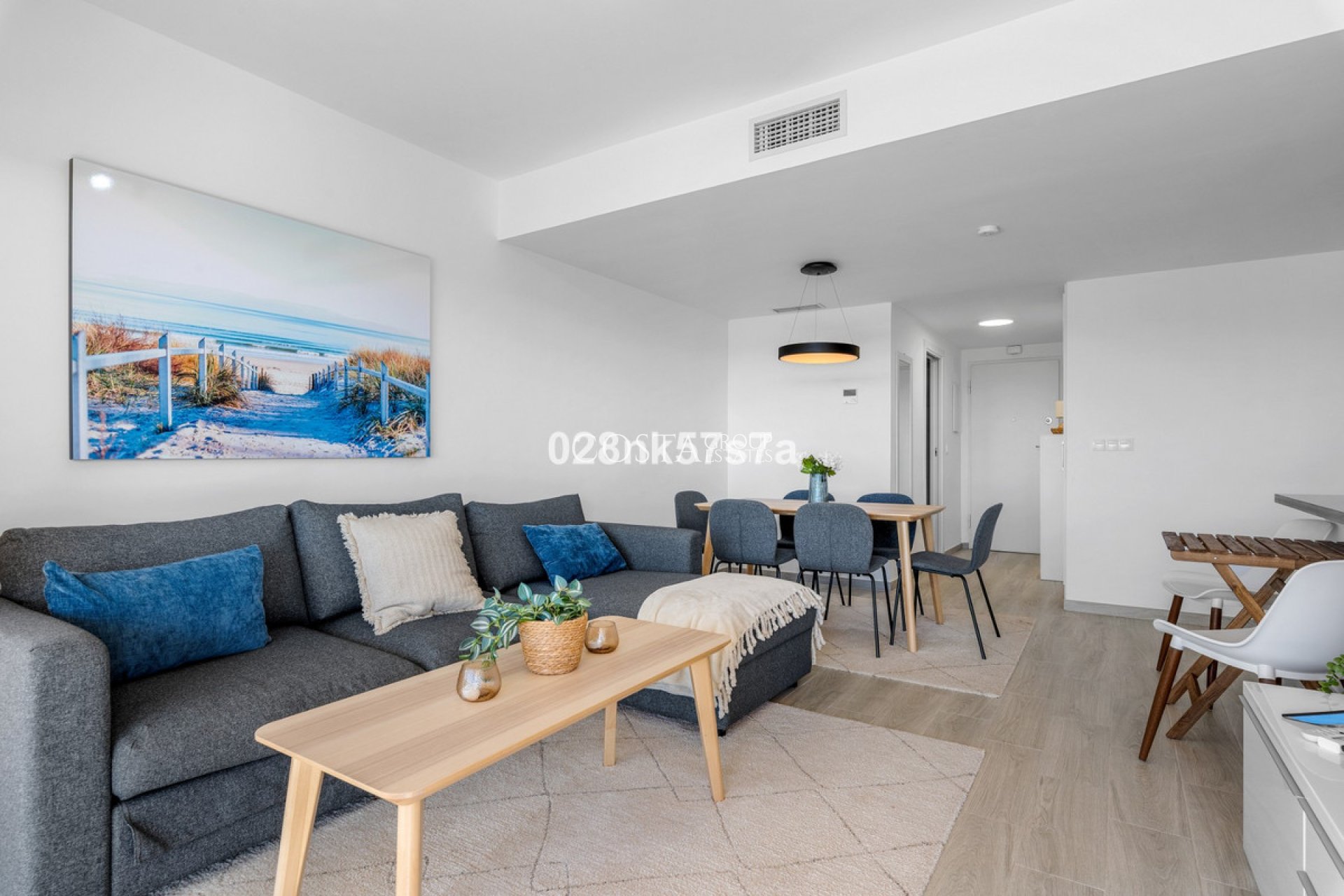 Resale - Apartments -
Orihuela - Orihuela Costa