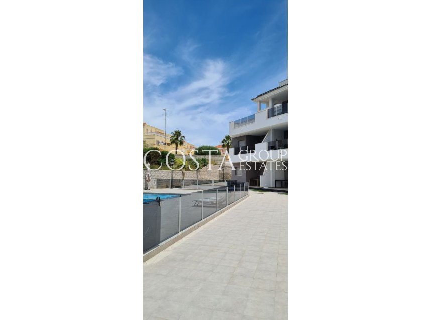 Resale - Apartments -
Orihuela - Orihuela Costa