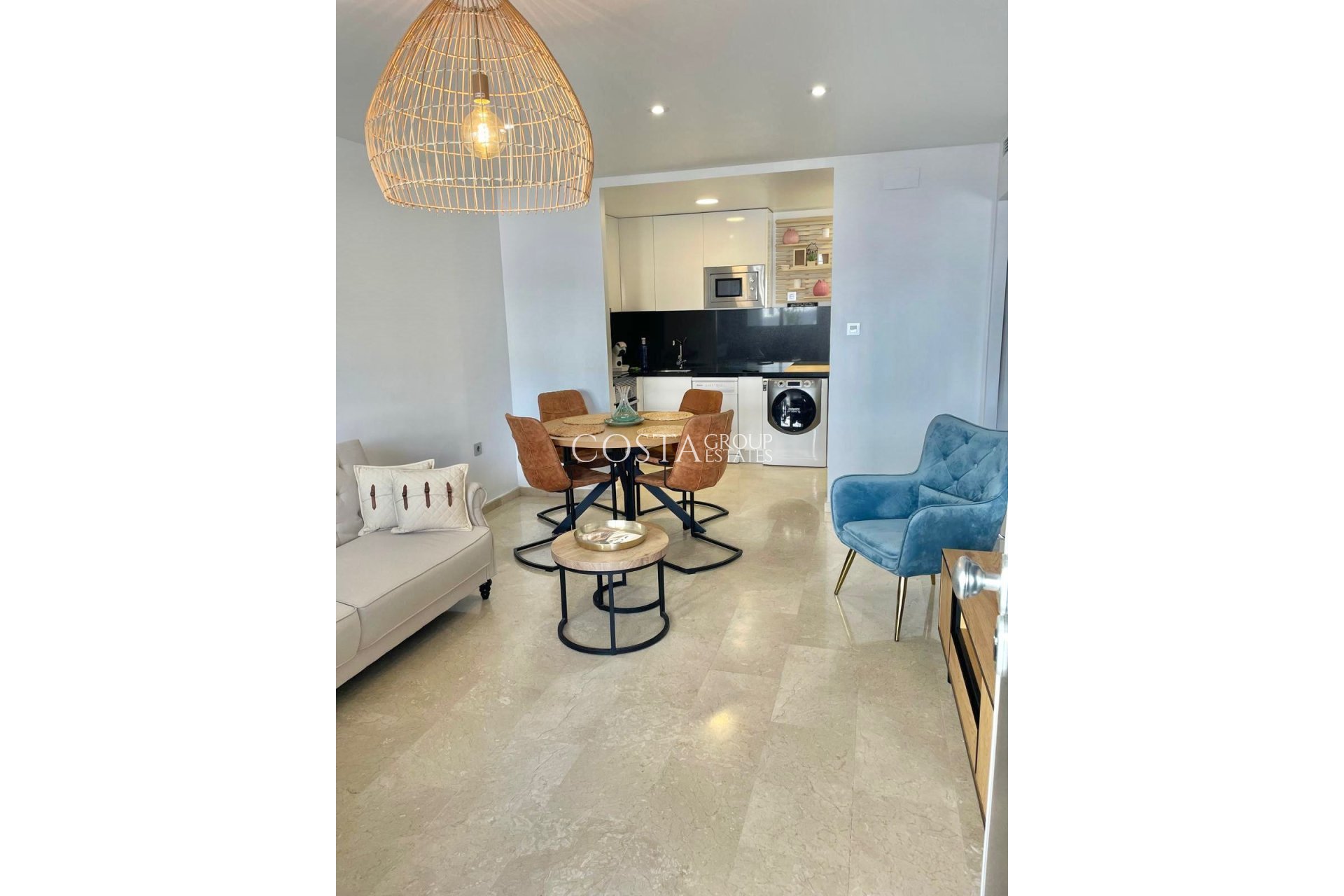 Resale - Apartments -
Orihuela - Orihuela Costa