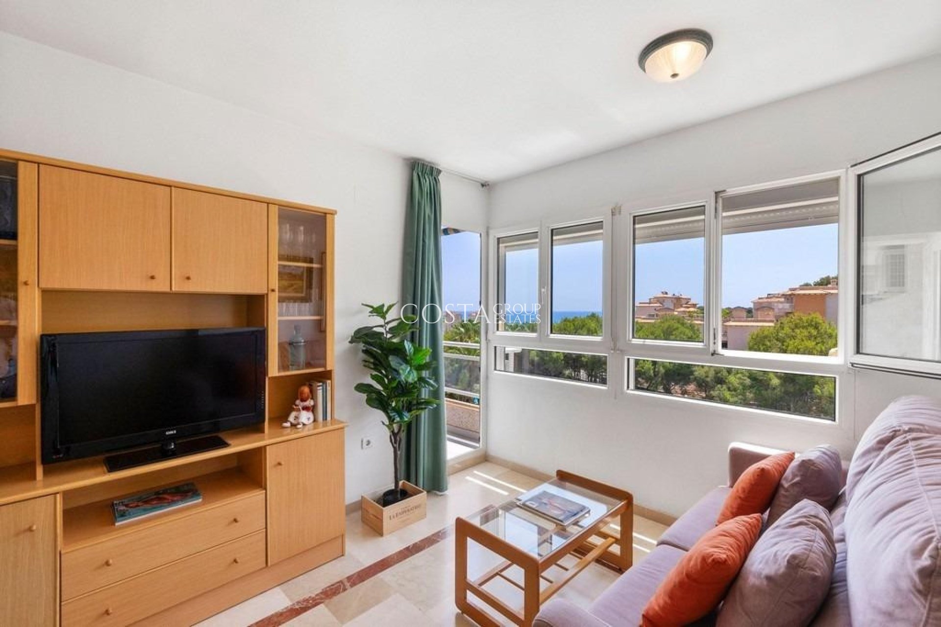 Resale - Apartments -
Orihuela - Orihuela Costa