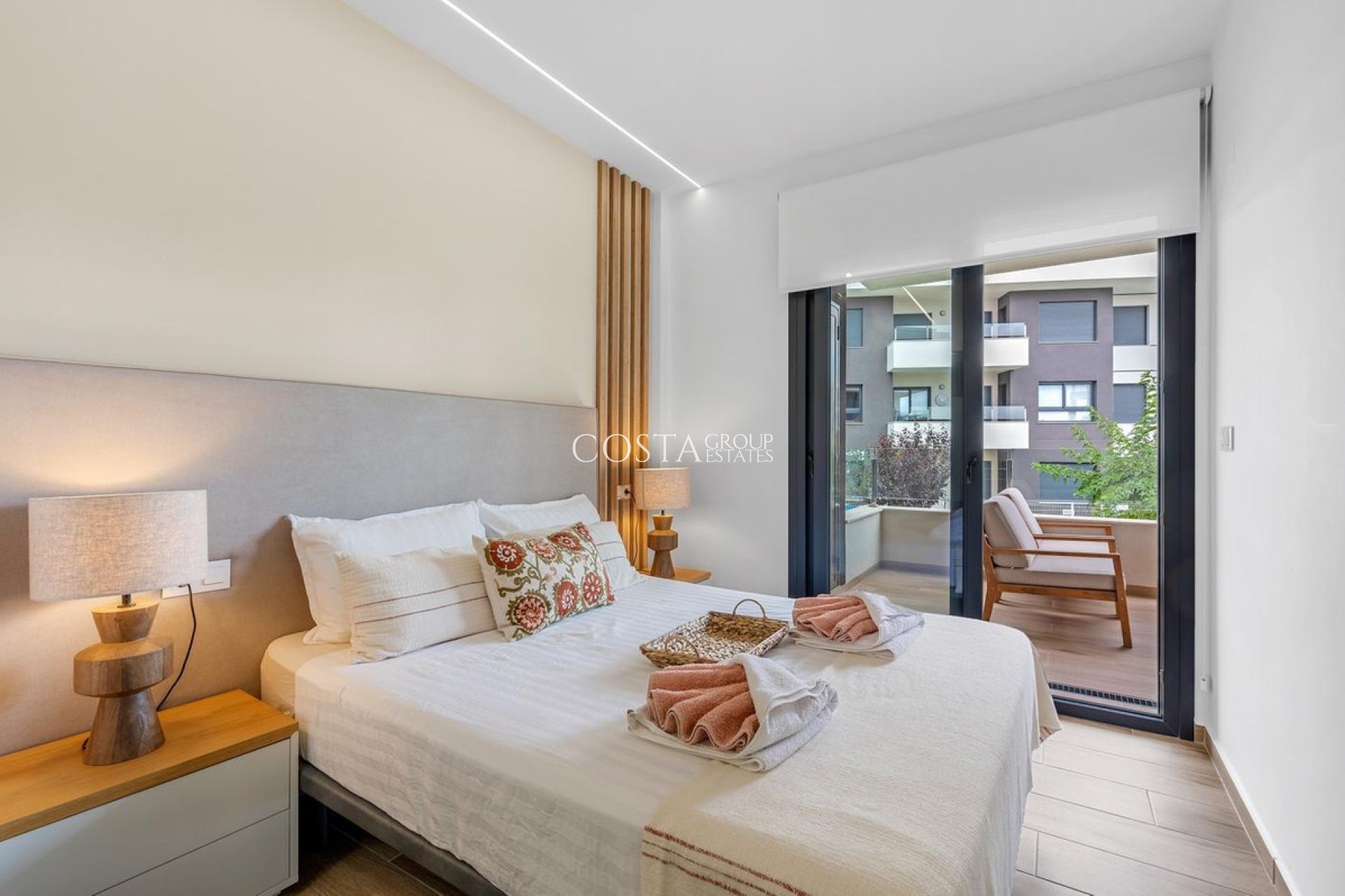 Resale - Apartments -
Orihuela - Orihuela Costa